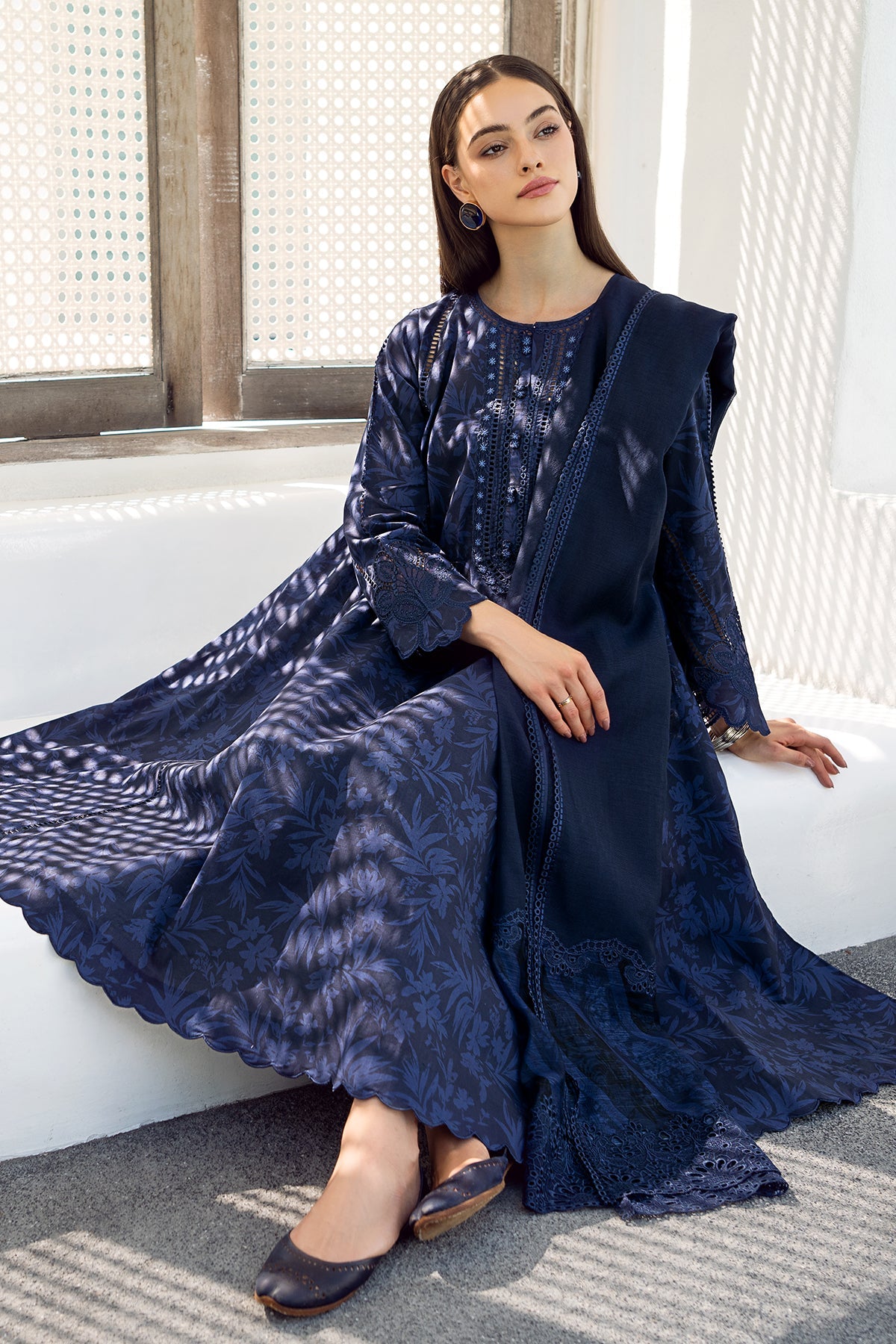 EMBROIDERED PRINTED LAWN UF-544 (RTS)-BAROQUE