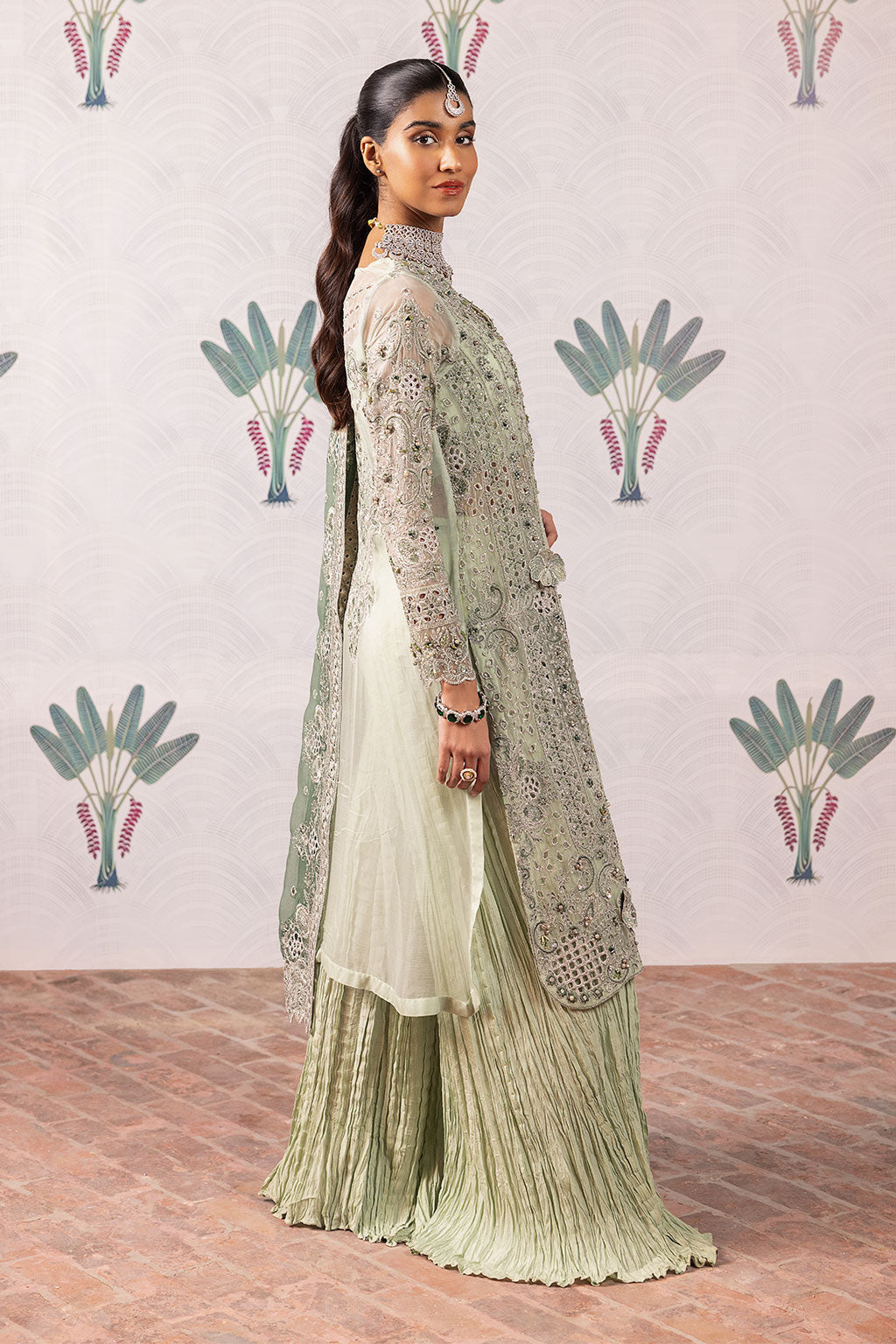 ISC-06 Tehar (Shirt With Crushed Sharara)