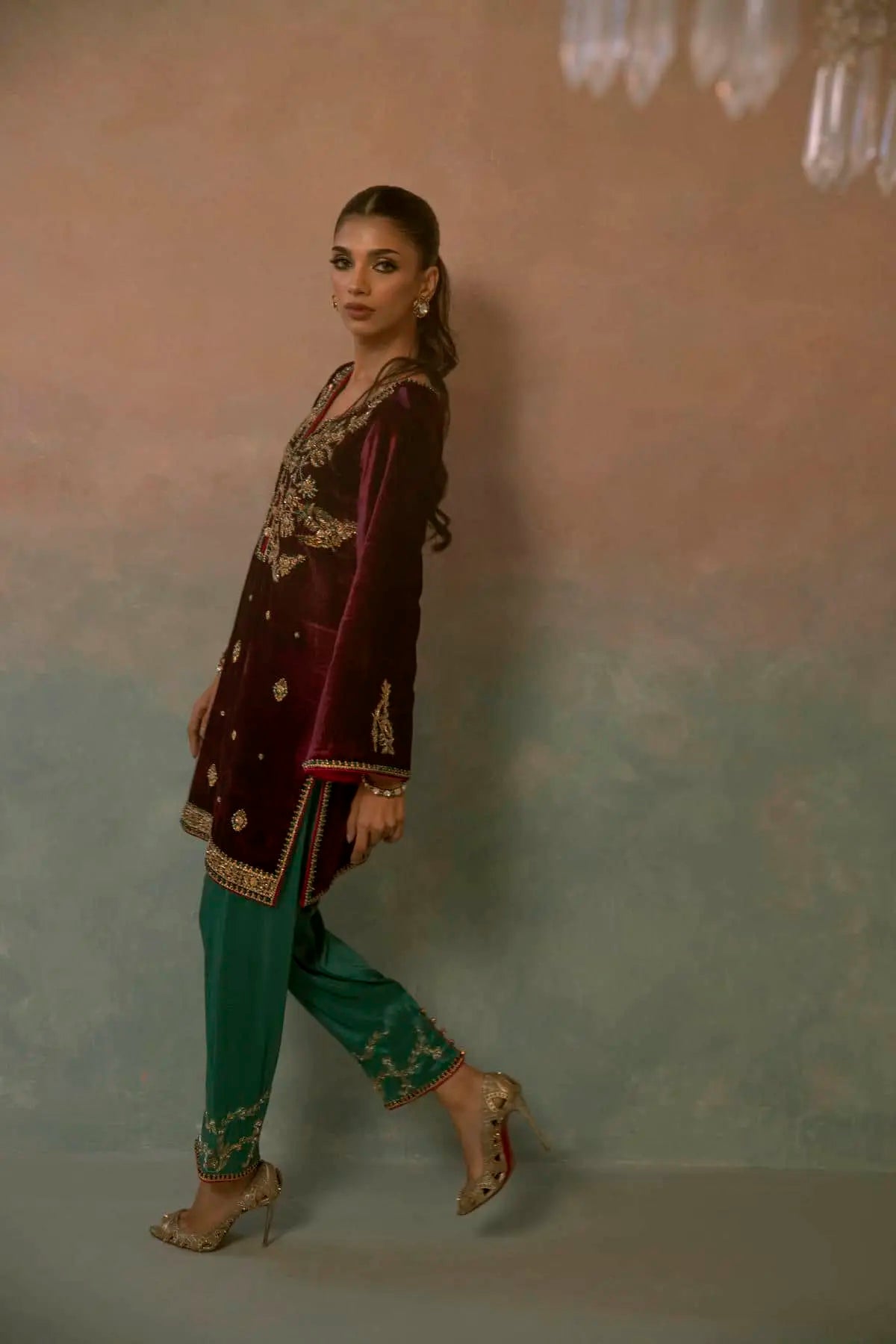 Velvet '25 - Moon shadow