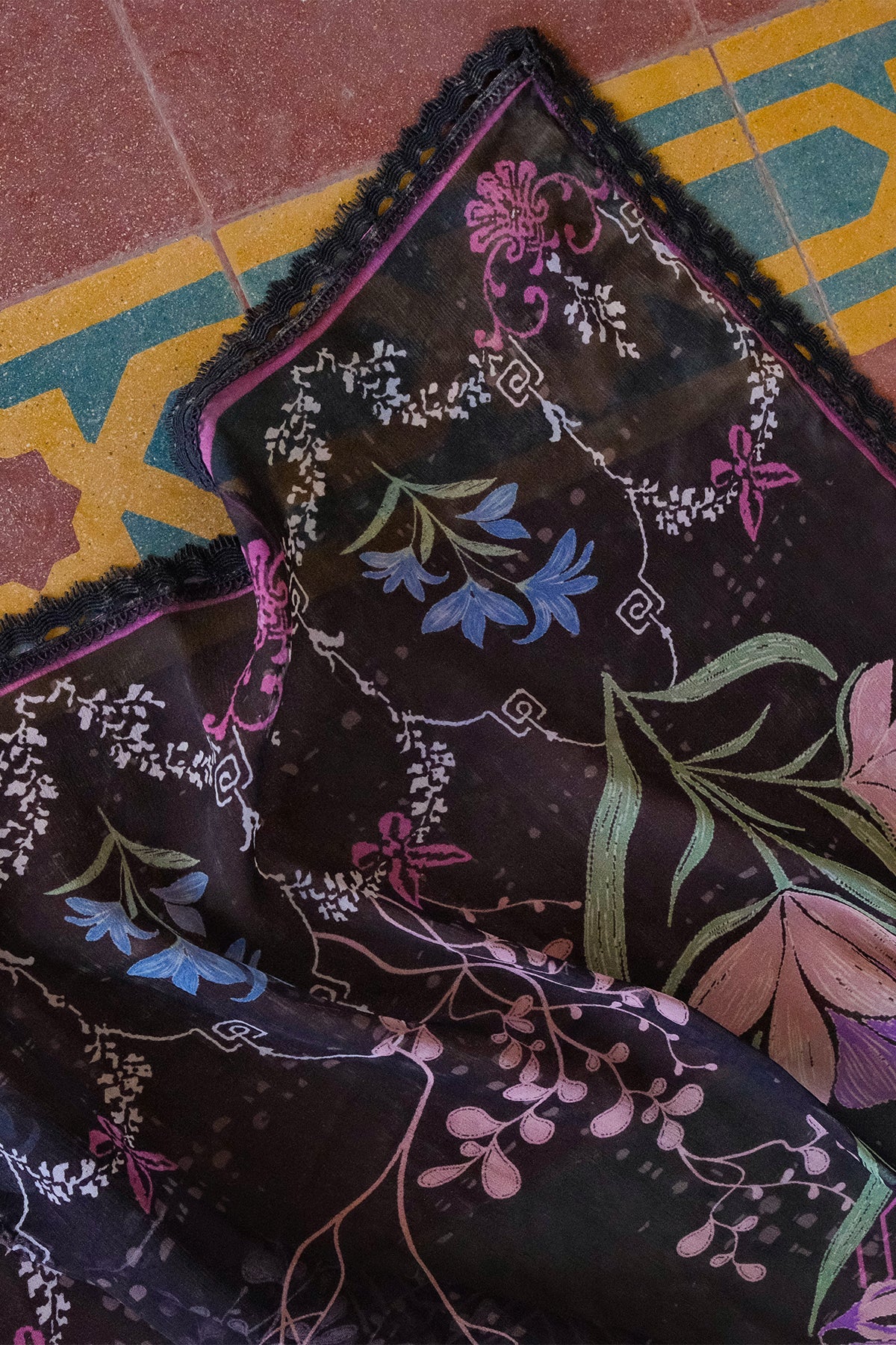 Embroidered Lawn Fabric (2Pcs)