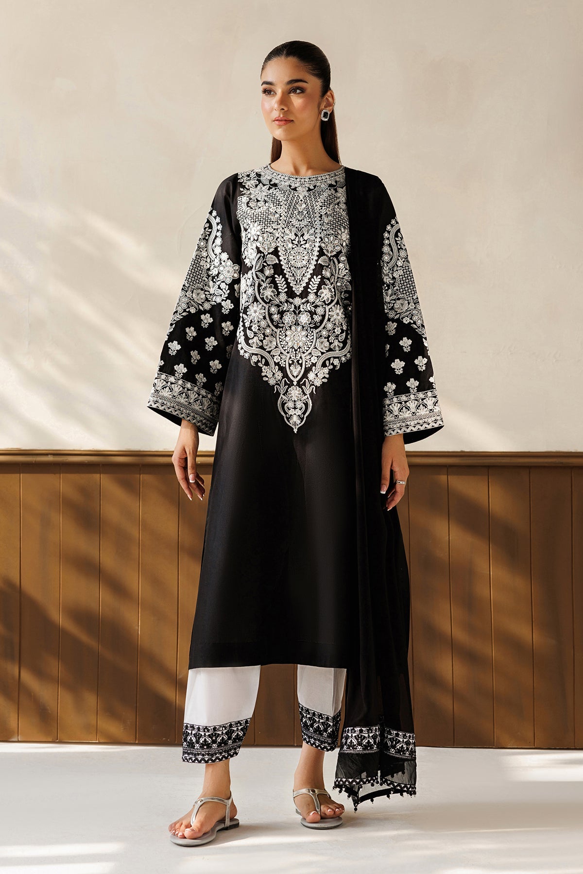 https://cdn.shopify.com/s/files/1/2277/5269/files/24_30367082-65df-43f2-b5dc-7ba07aa01ce4.jpg?v=1781608807