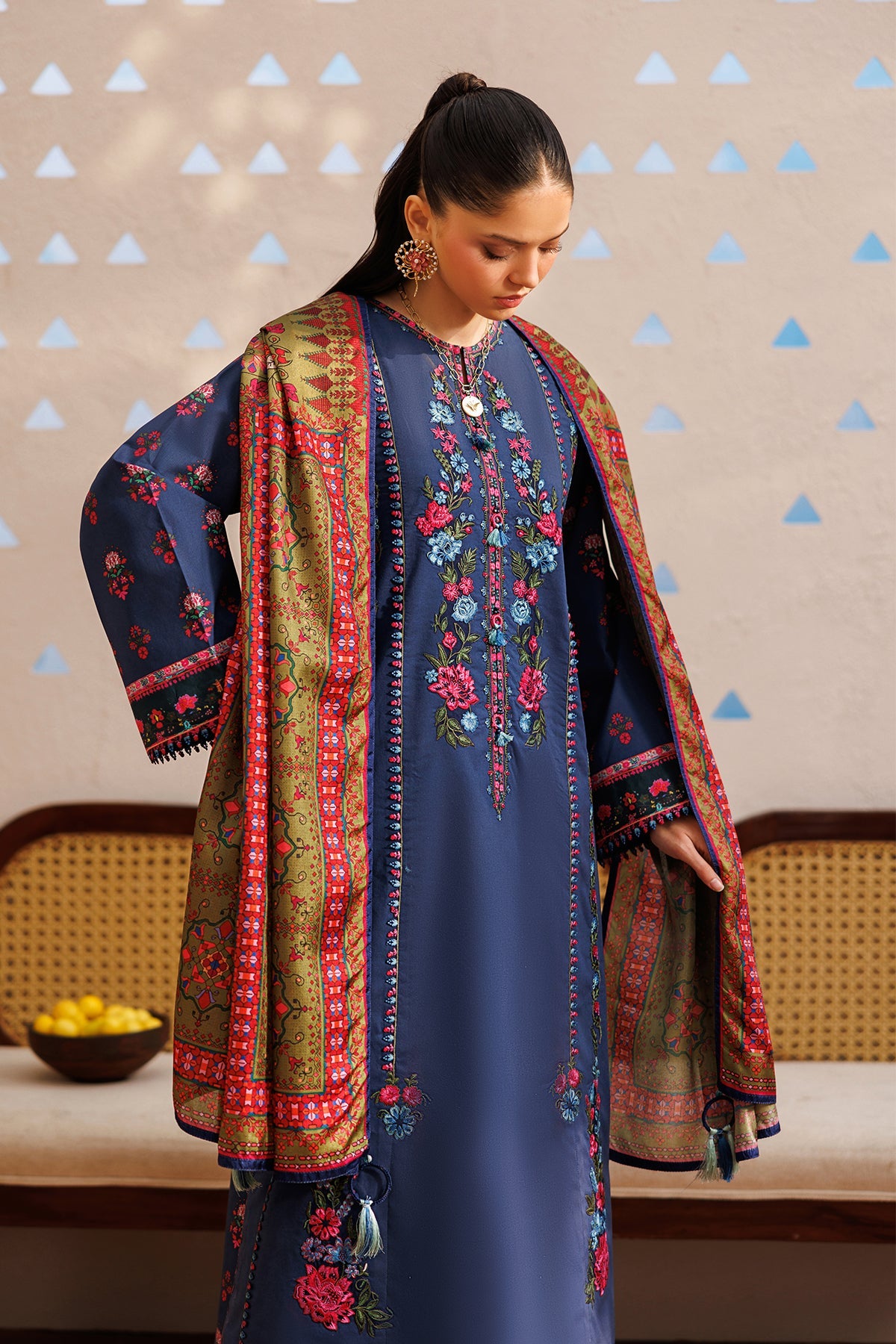 EMBROIDERED LAWN SF-4393