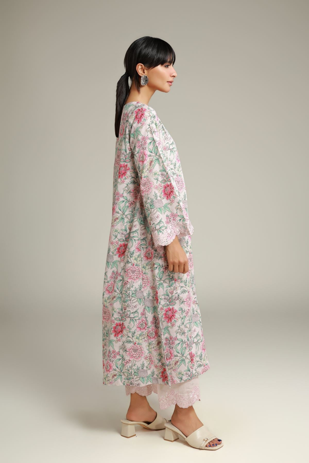 Floral Embroidered Pants