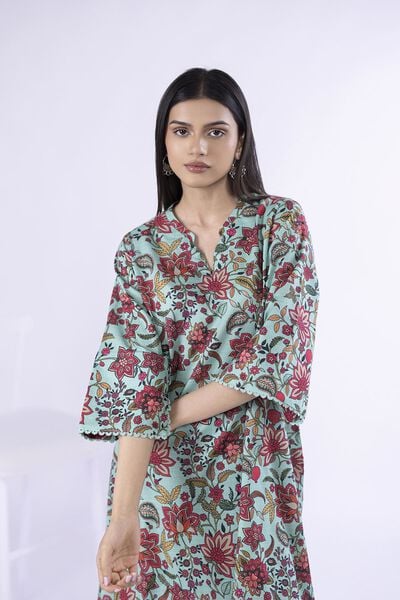 Kurta