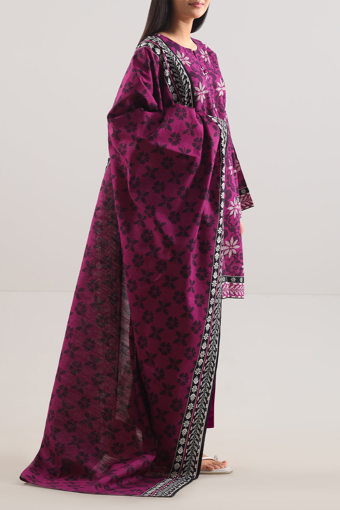 Unstitched Printed Cotton Khaddar 3 Piece114109