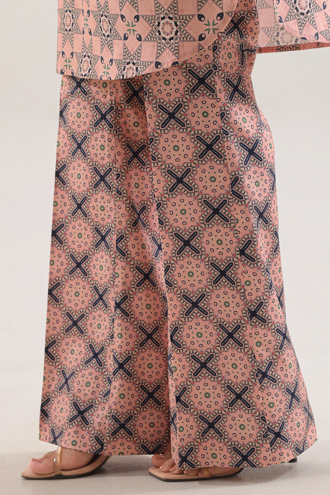 Unstitched Printed Royal Linen 2 Piece (Shirt/Trouser)122322