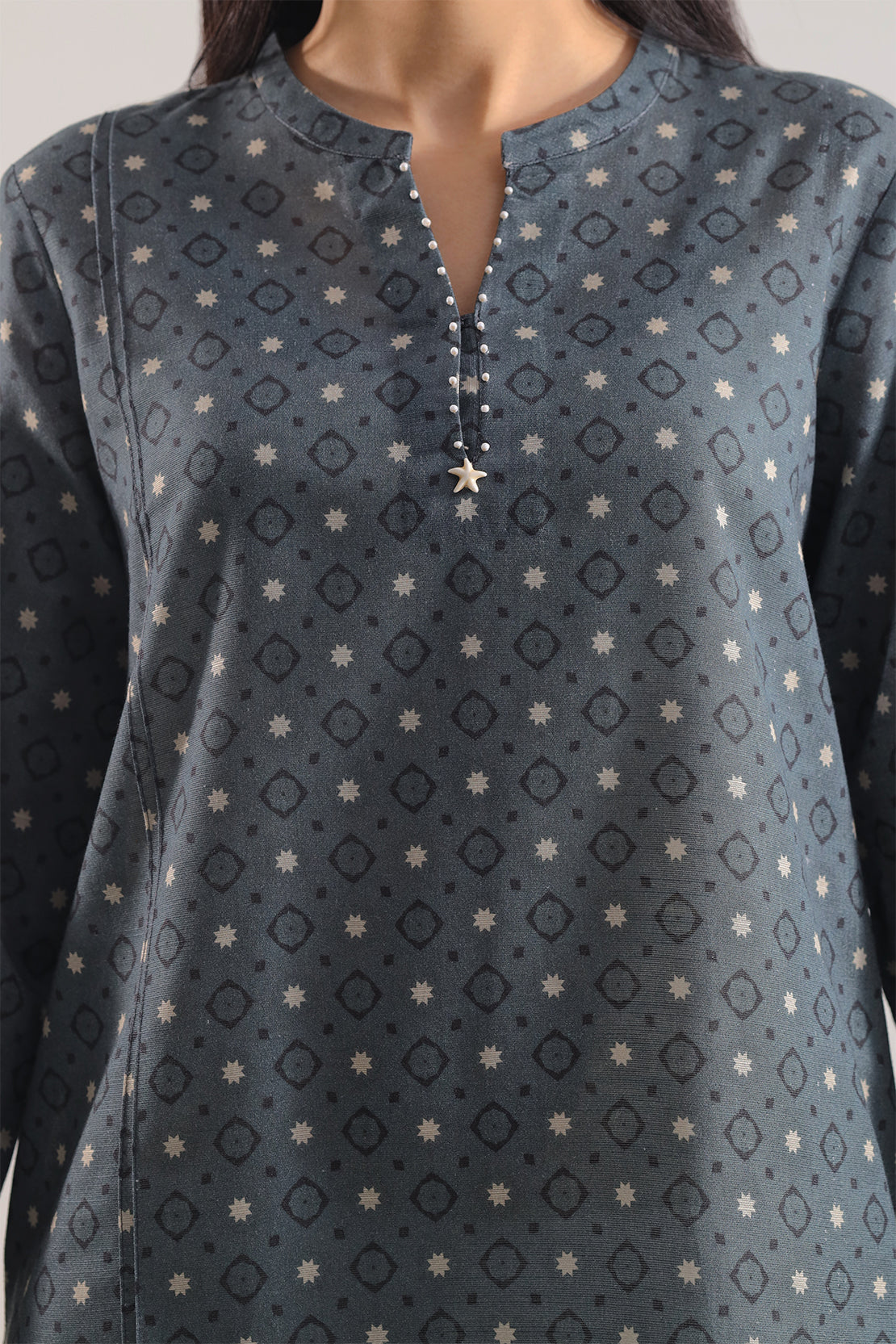 Unstitched Printed Warm Khaddar 3 Piece117391