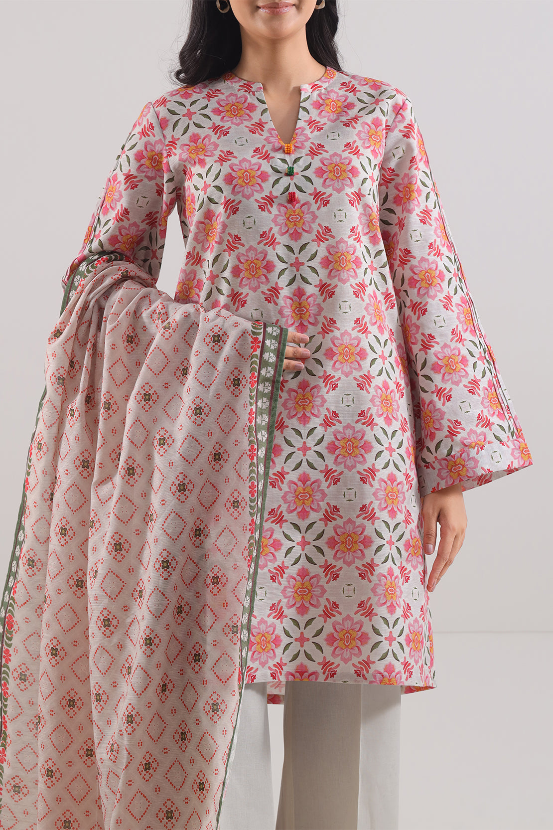 Unstitched Printed Warm Khaddar 3 Piece117394