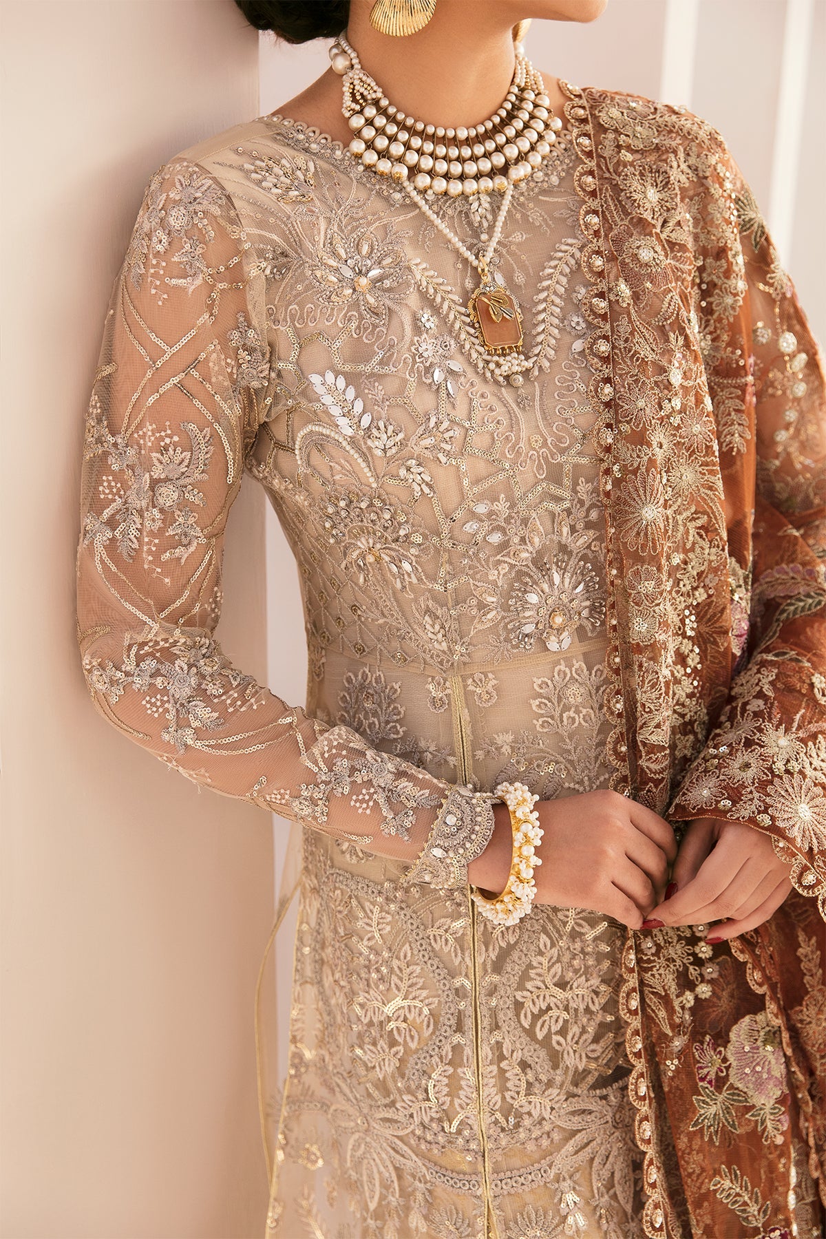EMBROIDERED NET CH11-03 STITCHED