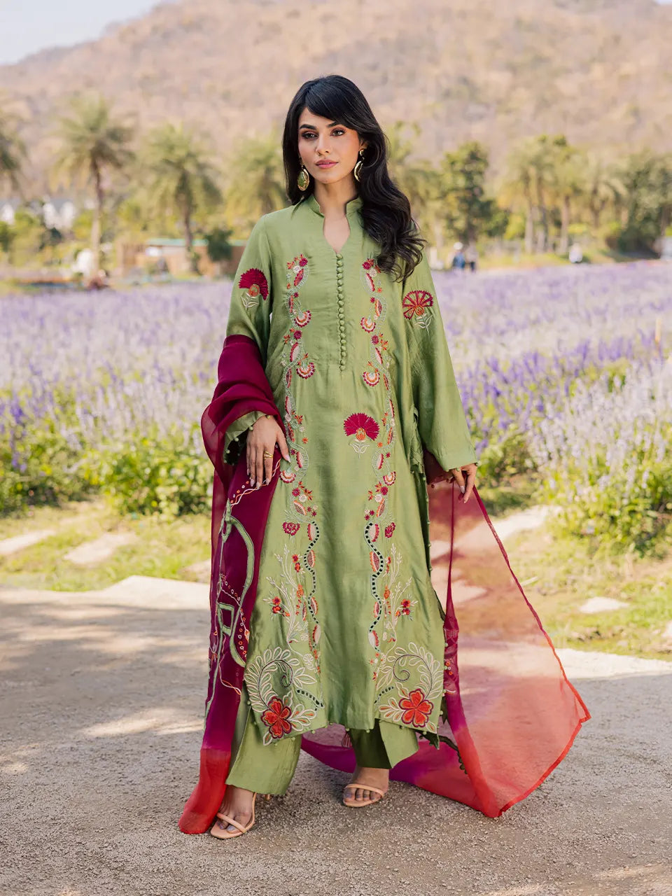Inaya