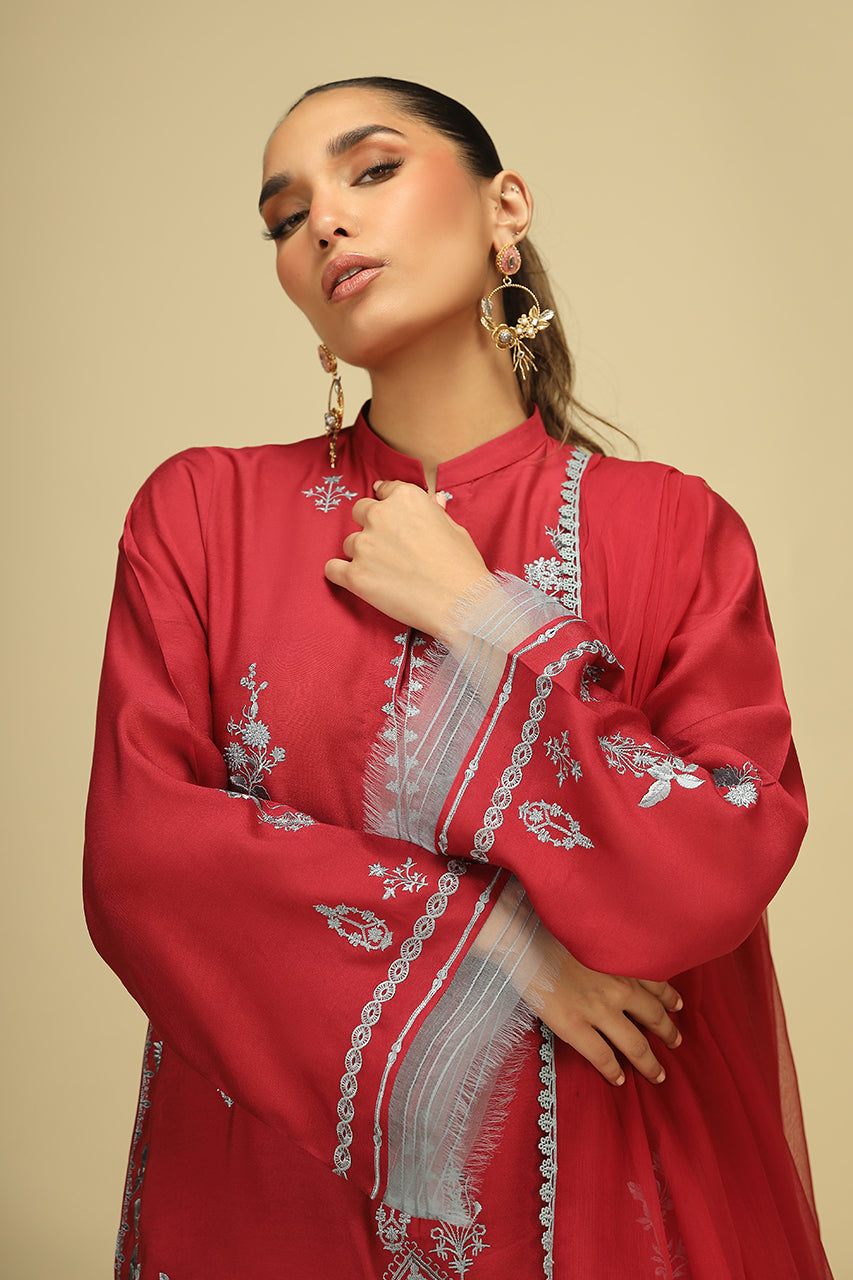 Crimson Elegance - 8826558021861