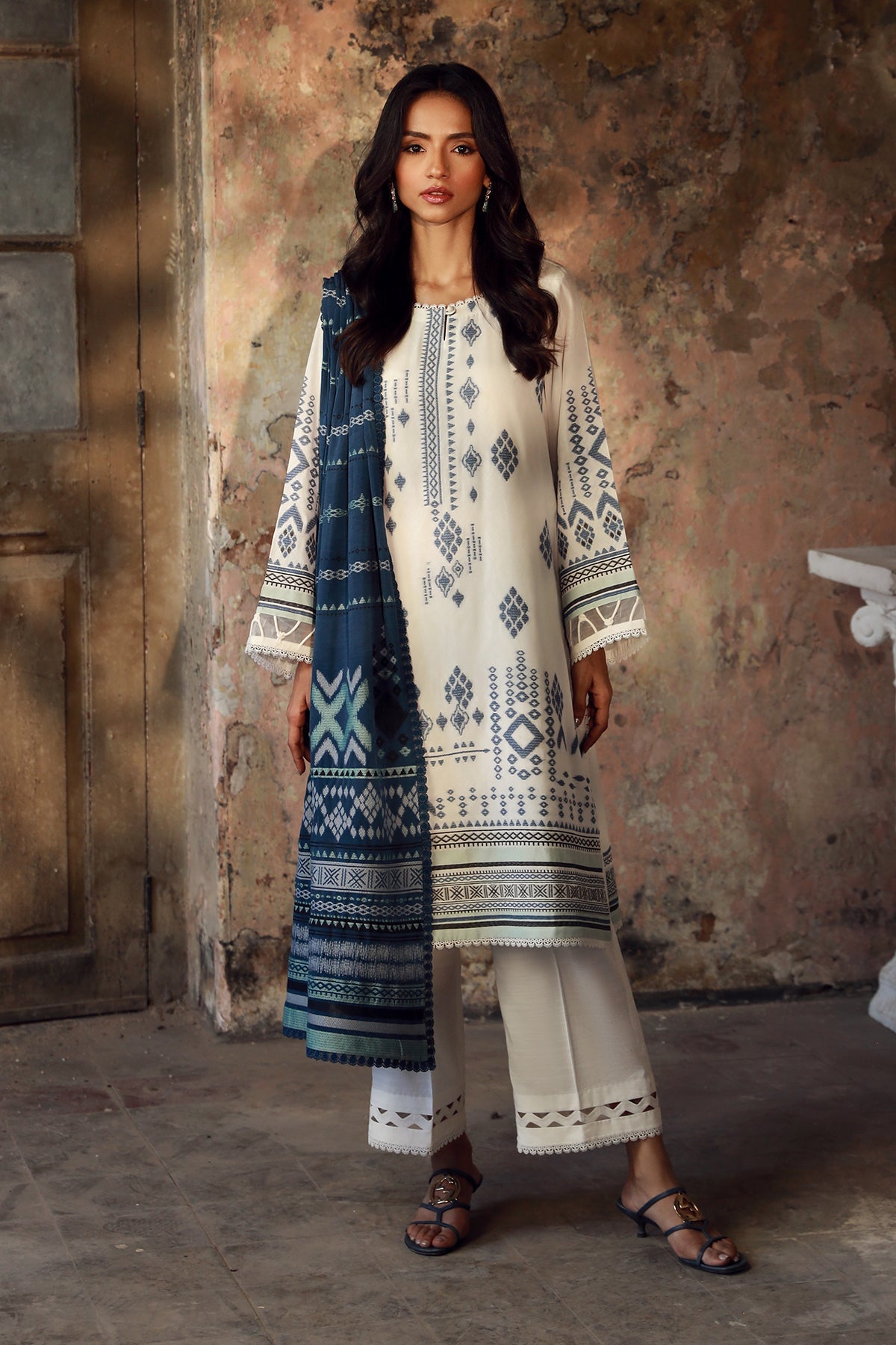 Aztec Ivory