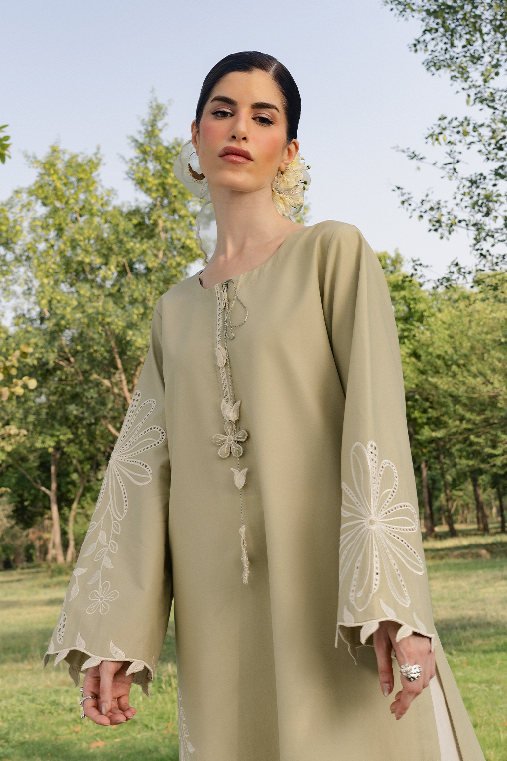 IP-371 DYED LAWN