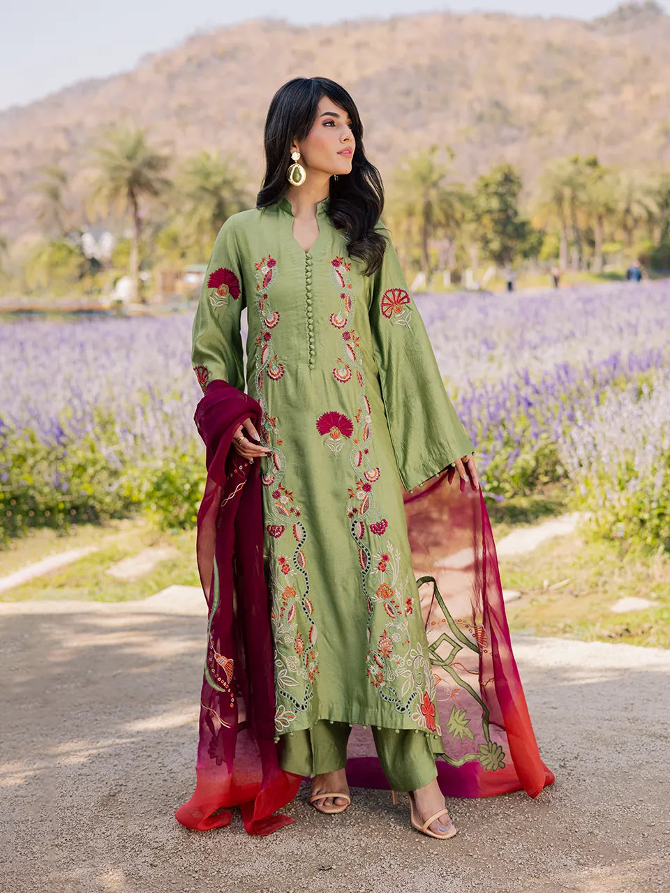 Inaya