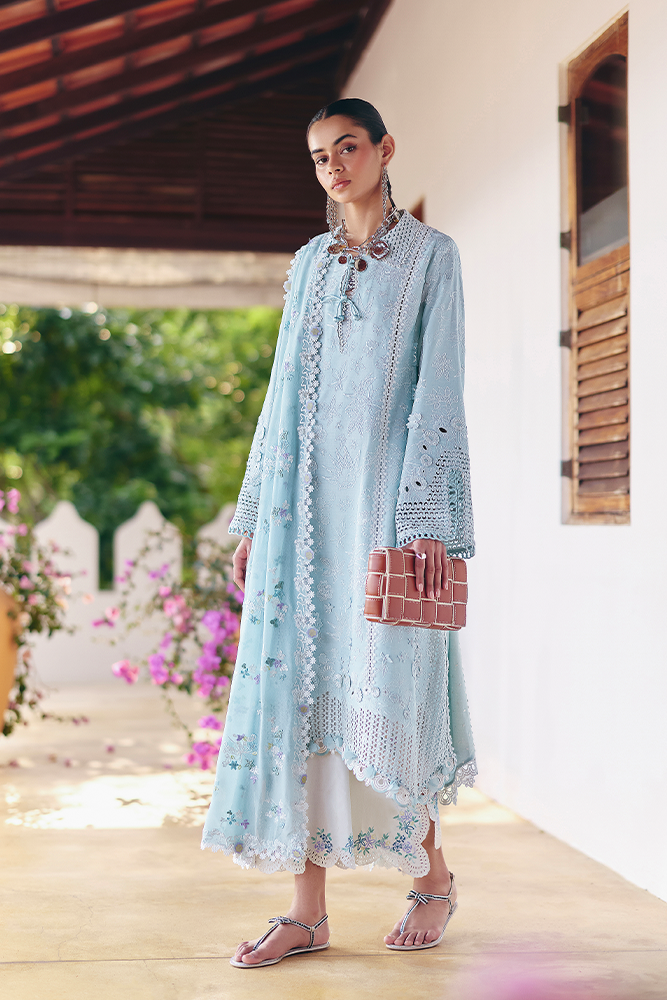 https://cdn.shopify.com/s/files/1/1146/5868/files/27-Zarina.png?v=1740750951