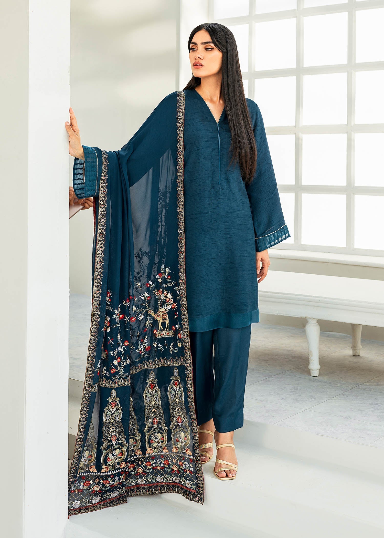 https://cdn.shopify.com/s/files/1/0598/1824/6317/products/27_23fa1e23-4f04-478c-ac0c-70e14edeb7bd.jpg?v=1776433648