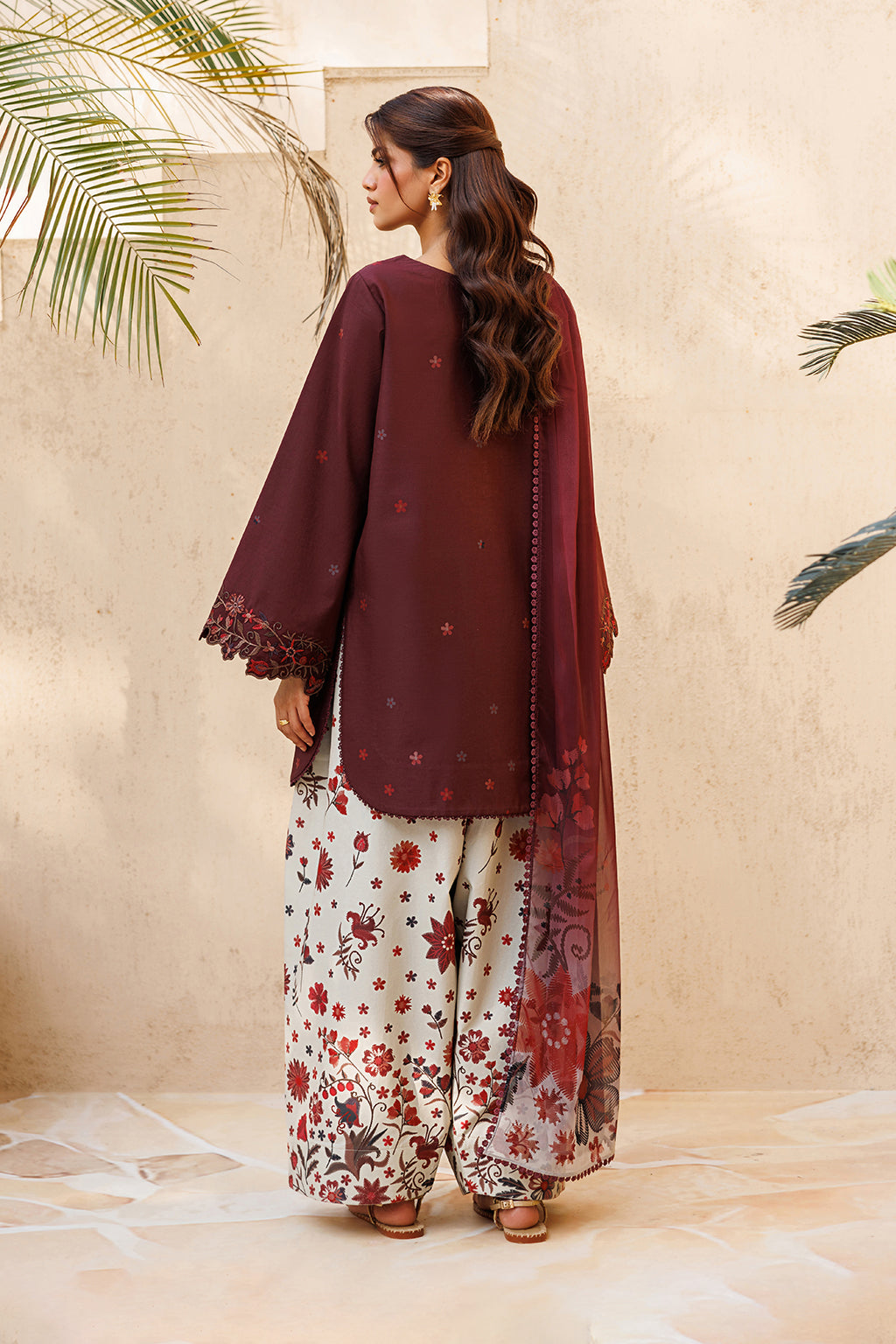 UE-666 Printed Lawn