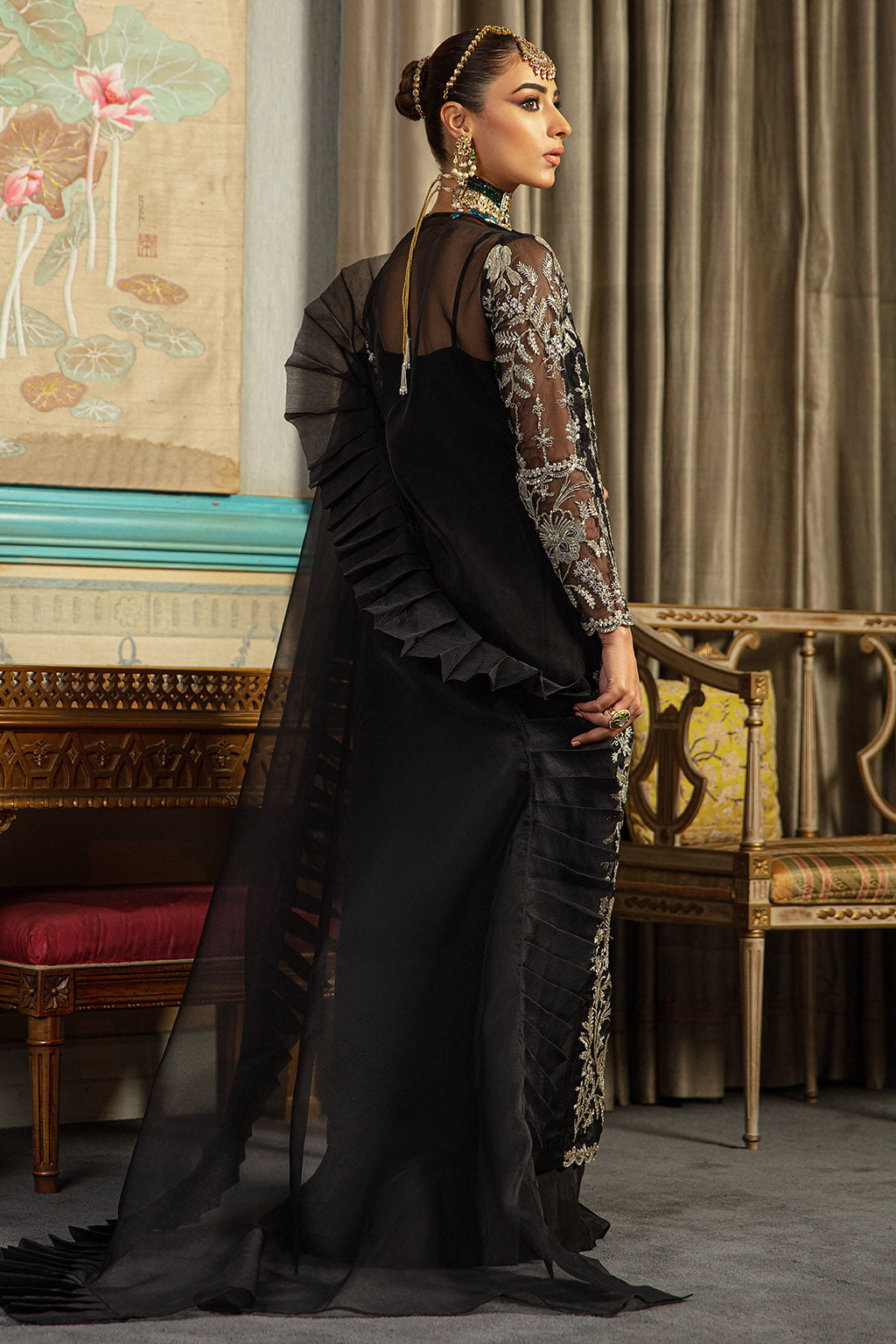 MZ-03 (Gown)