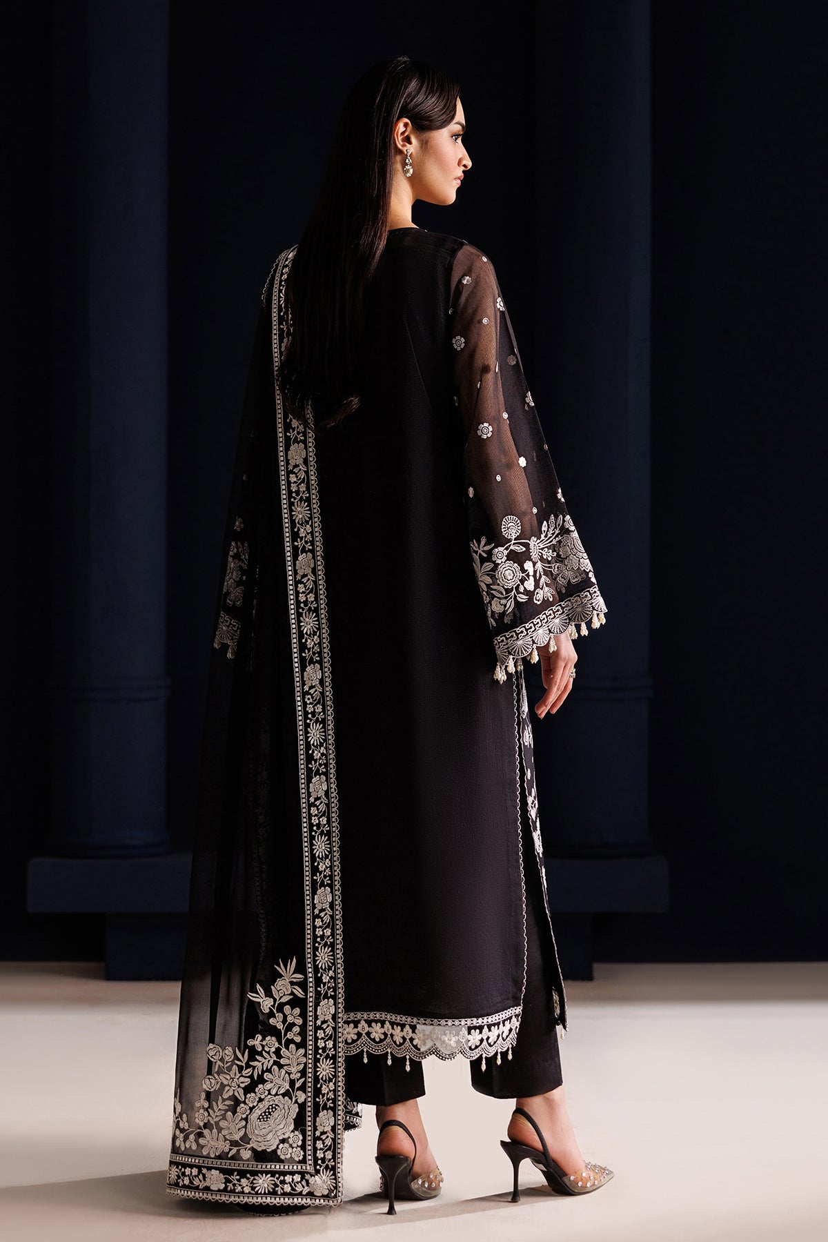 EMBROIDERED COTTON NET SF-4441