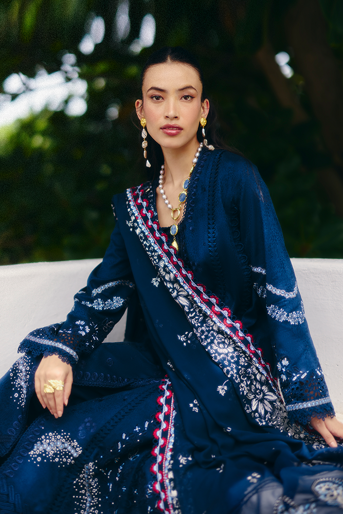 https://cdn.shopify.com/s/files/1/1146/5868/files/28-Ayaneh.png?v=1729231988