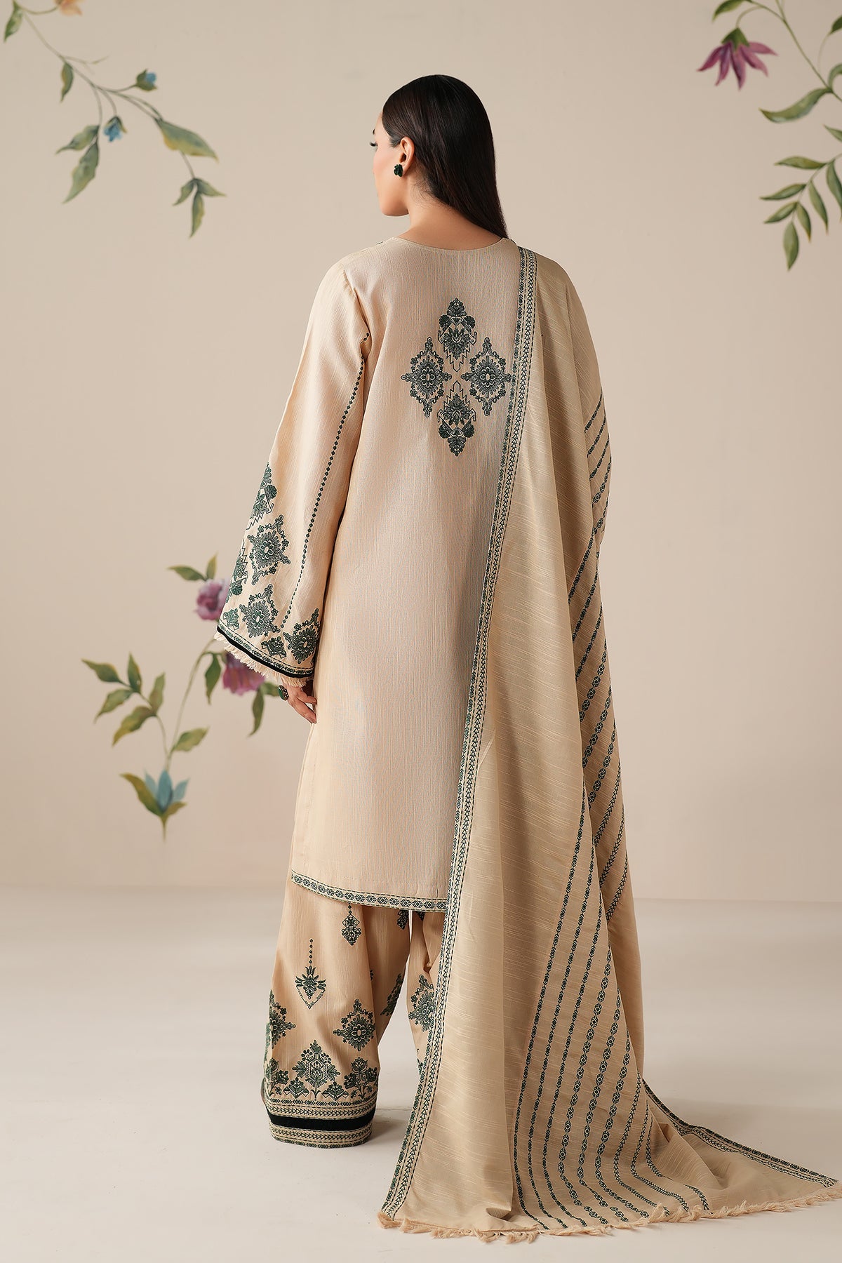 EMBROIDERED KHADDAR UF-4305