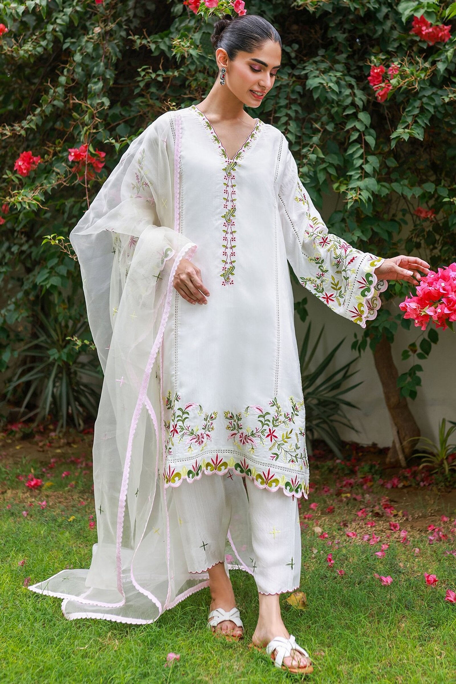 Floral White