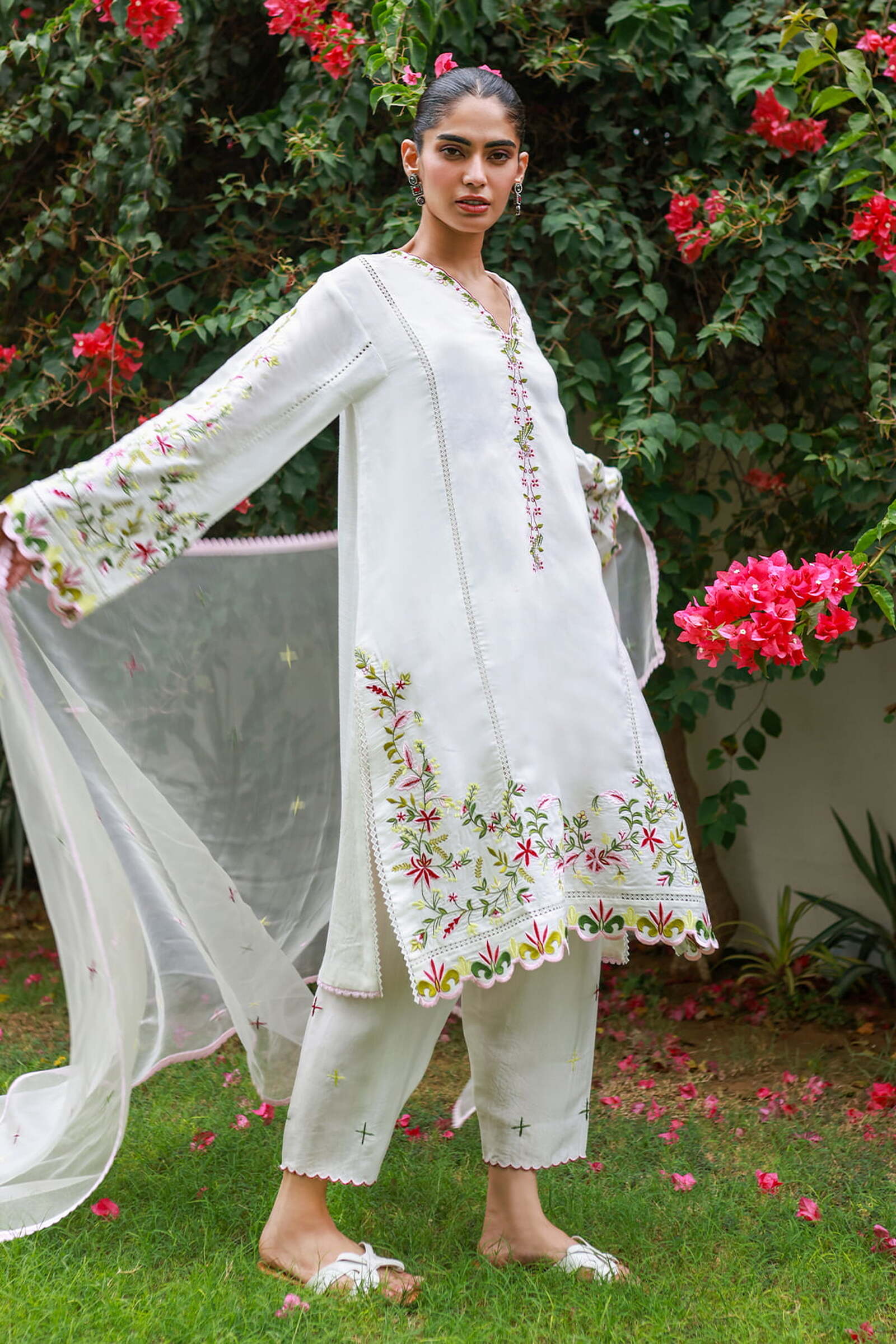 Floral White