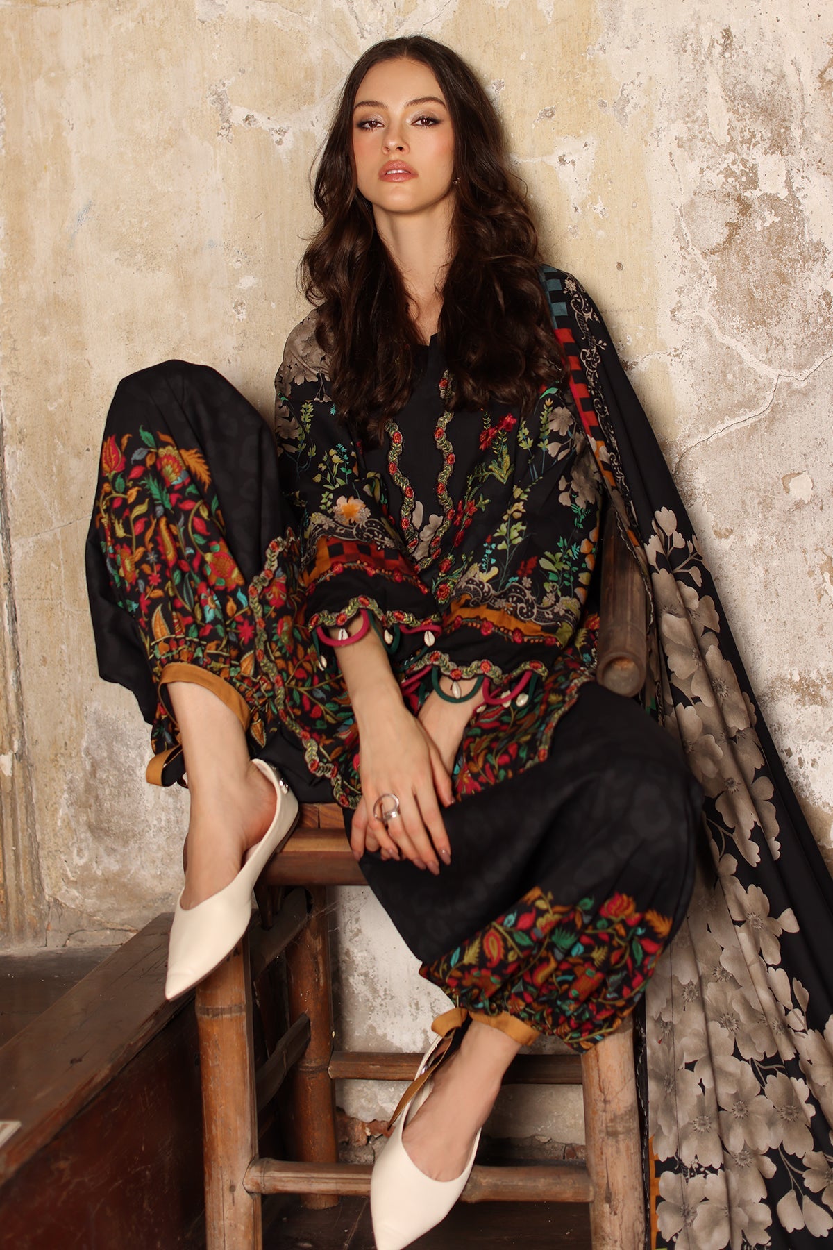 3-PC Stitched Embroidered Linen Collection CCW7-01P