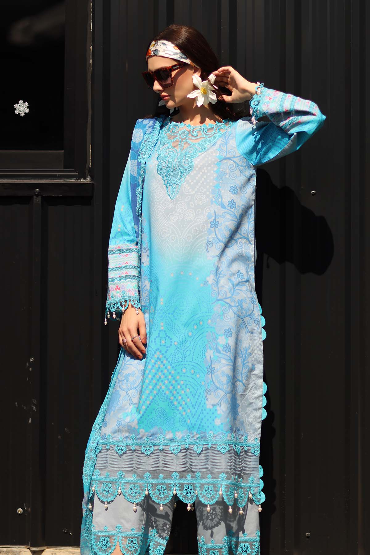 3-PC Unstitched Embroidered Lawn SLC27-09