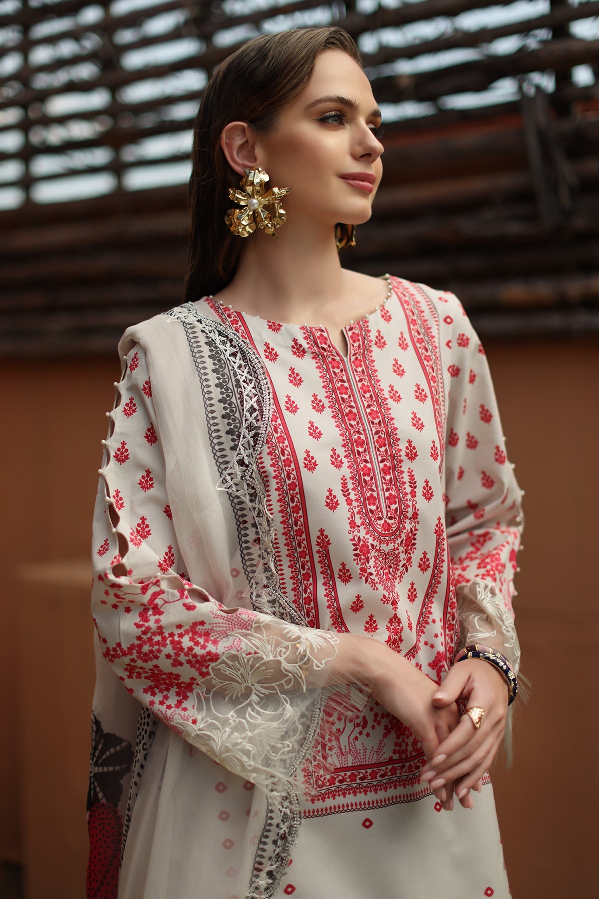 3-PC Unstitched Embroidered Lawn SLC27-07