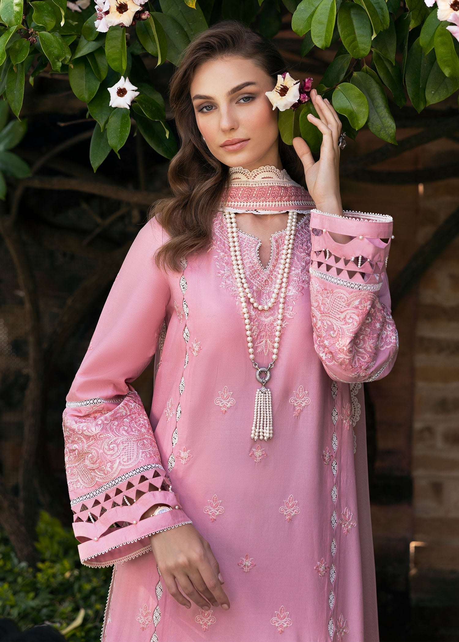 https://cdn.shopify.com/s/files/1/0412/1919/5034/files/2C5A1204_7dbedd97-bfc8-4215-8ca1-06a67ae17f82.jpg?v=1757505407