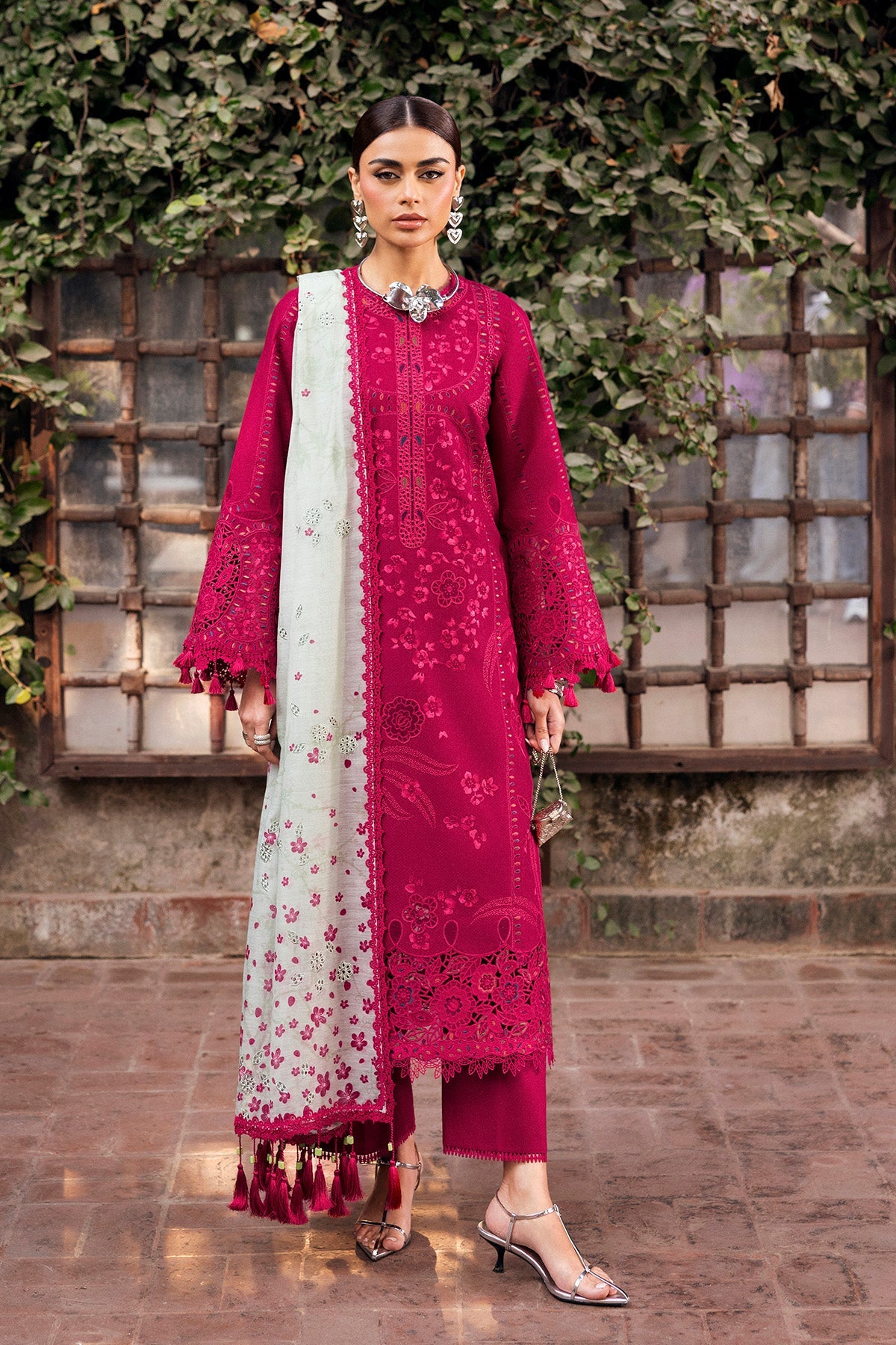 https://cdn.shopify.com/s/files/1/0011/0277/4316/files/2C5A2999copy.jpg?v=1770725269