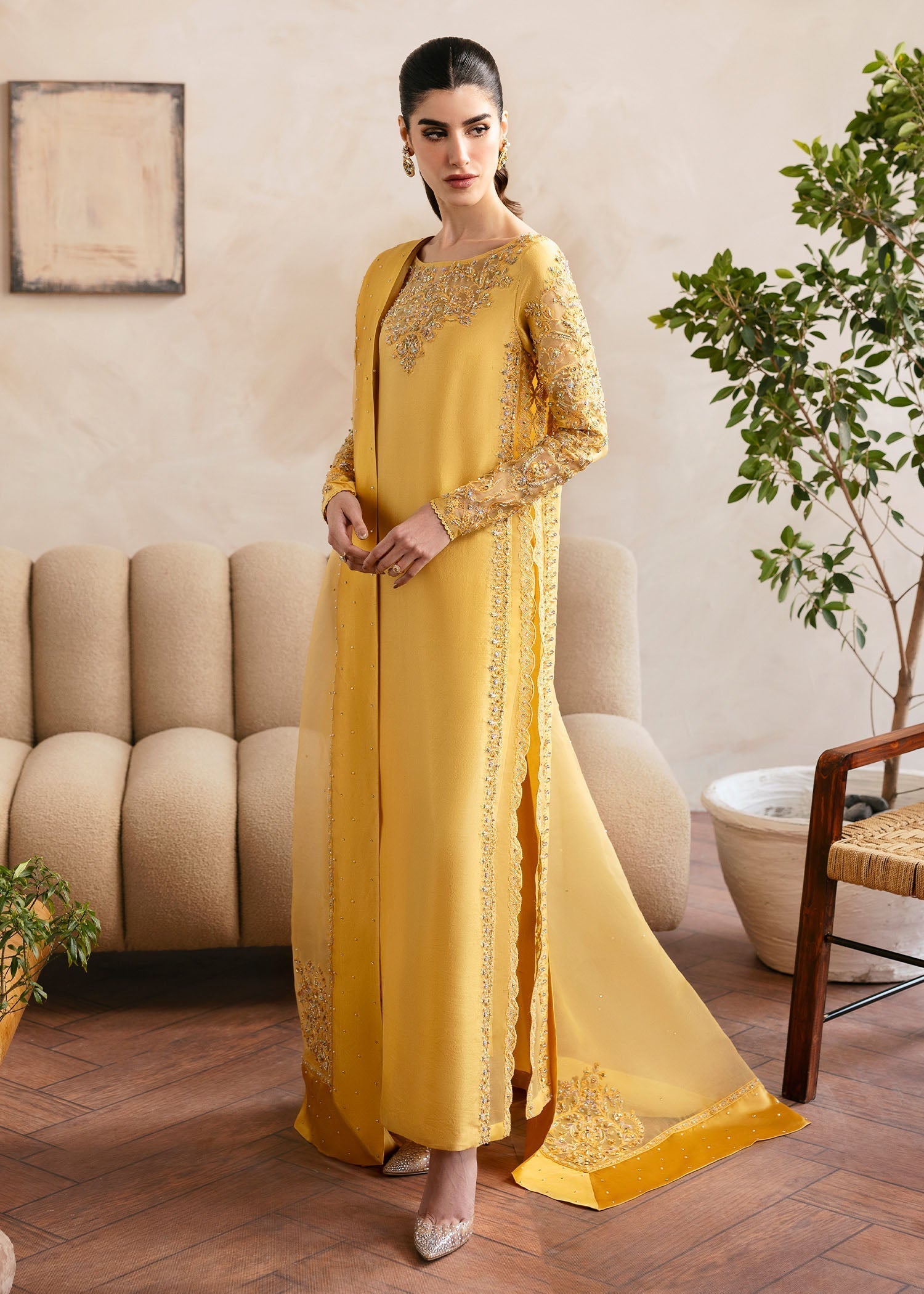Saesha - Ready To Ship