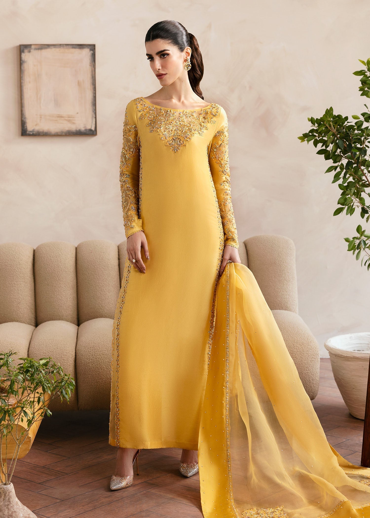 Saesha - Ready To Ship