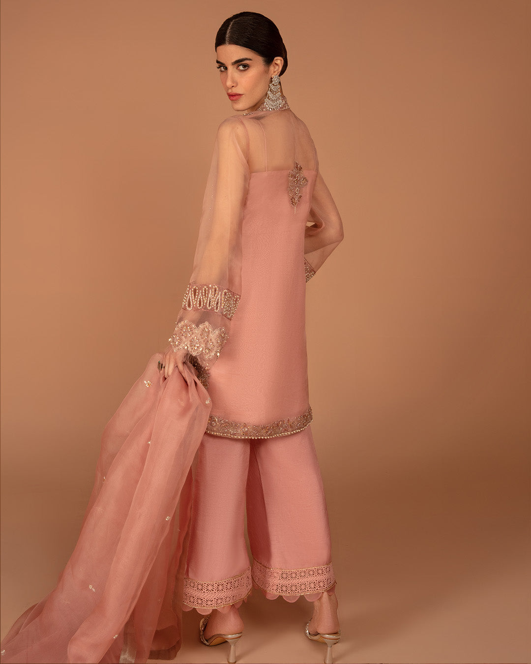 Faiza Saqlain