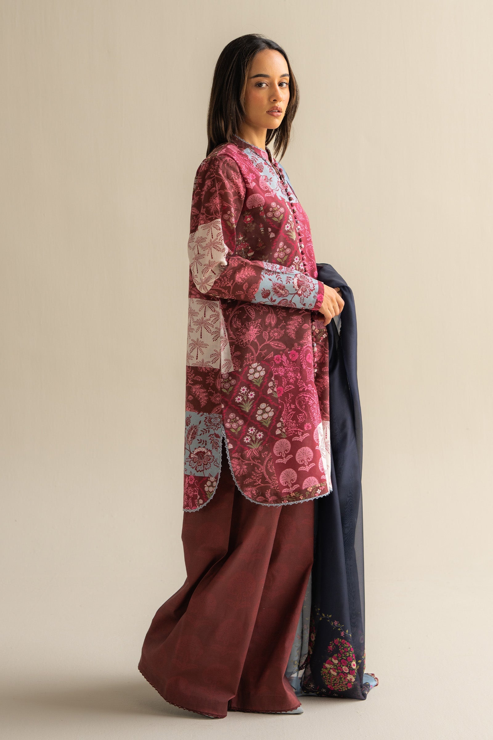 https://cdn.shopify.com/s/files/1/0886/3957/0230/files/2_4c8cff5c-34f2-4c81-893b-62fc56b43d44.jpg?v=1752735641