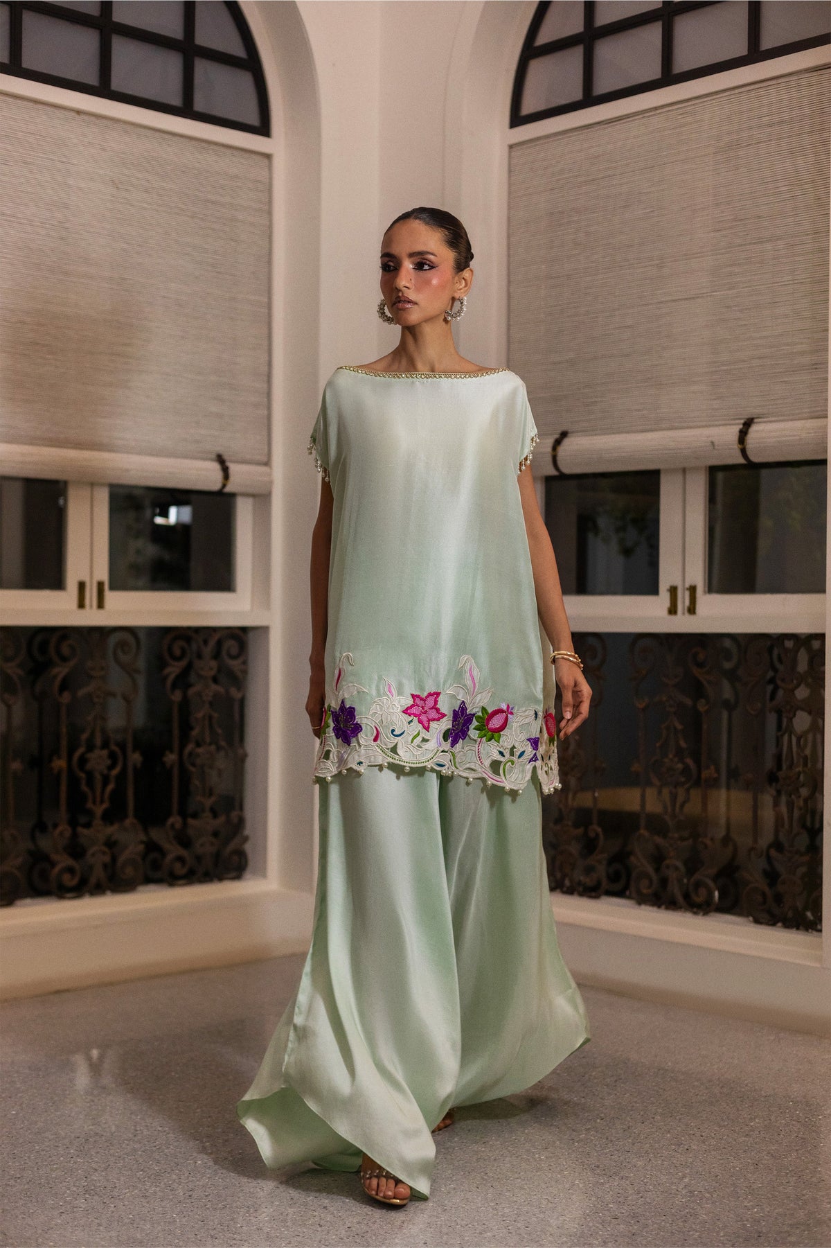 NYANZA OFFSHOULDER