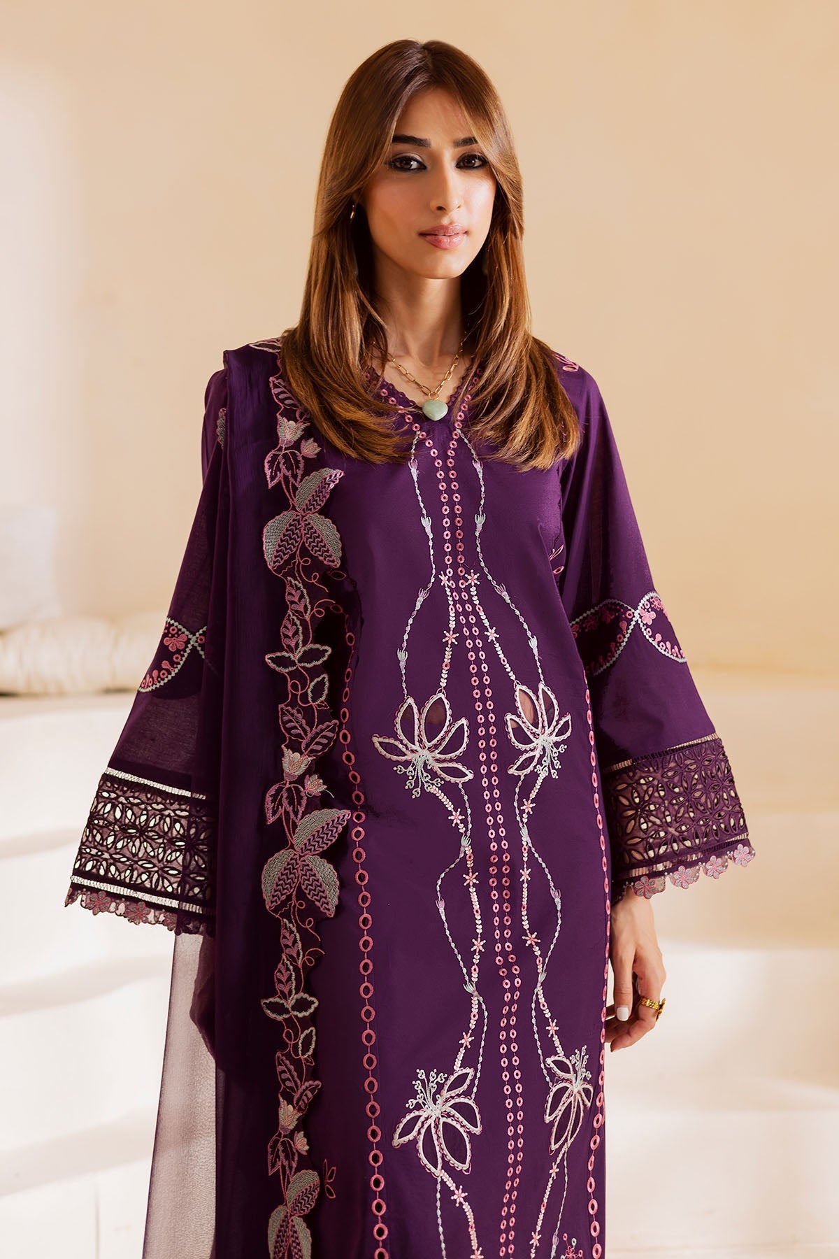 https://cdn.shopify.com/s/files/1/0551/9487/8152/files/2_29c9e3c6-9715-4846-9e83-b34440284621.jpg?v=1752049299