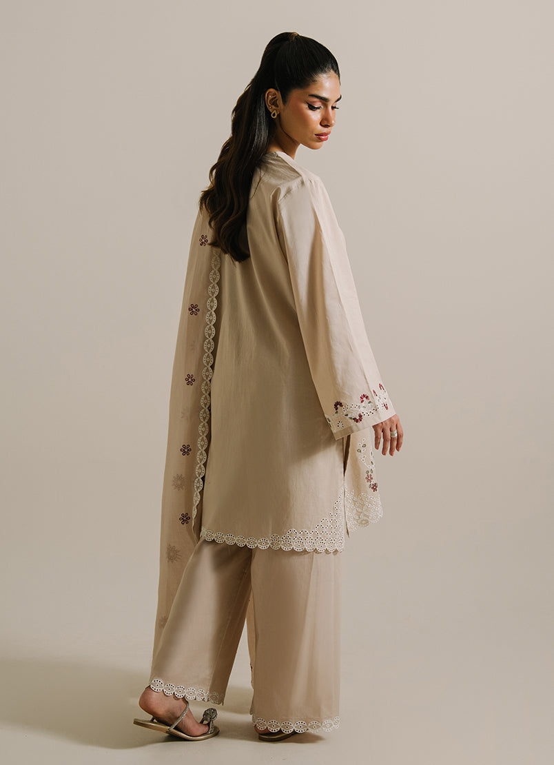 https://cdn.shopify.com/s/files/1/0418/6429/8657/files/2_5e571256-997c-4756-ab94-e6fb46dd4da7.jpg?v=1760431001