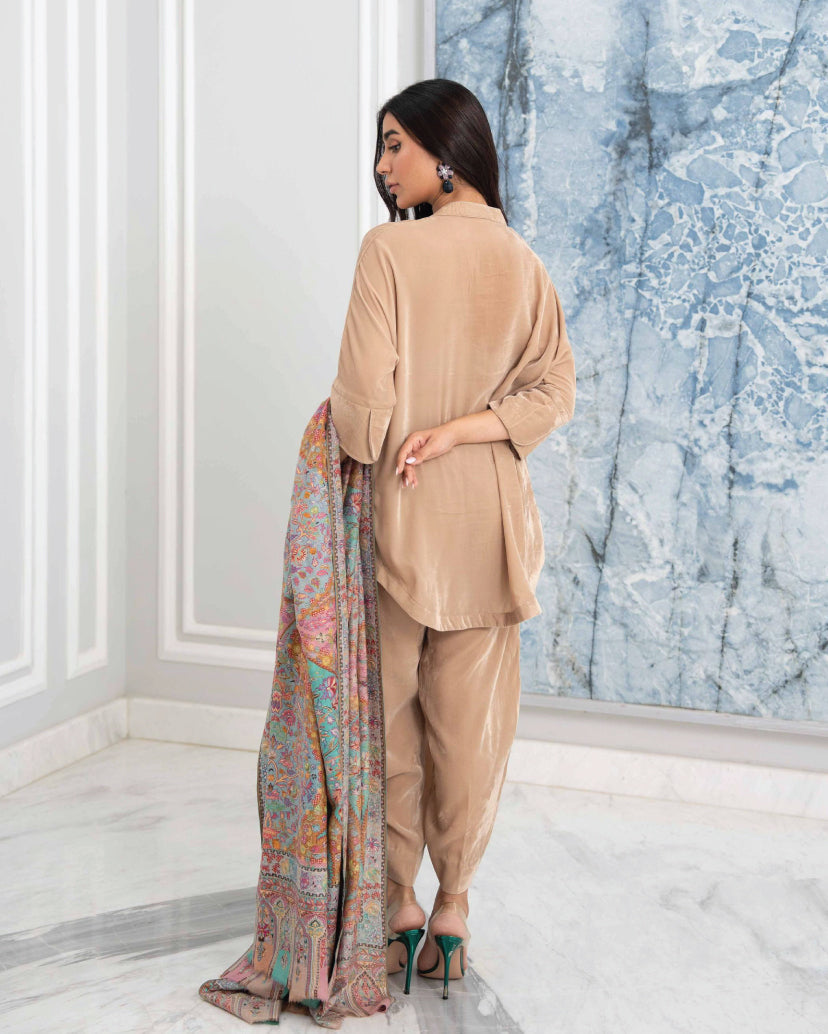https://cdn.shopify.com/s/files/1/0643/9449/4197/files/2_65a1665b-22cd-4912-9ab9-095fe51a3f82.jpg?v=1733139151