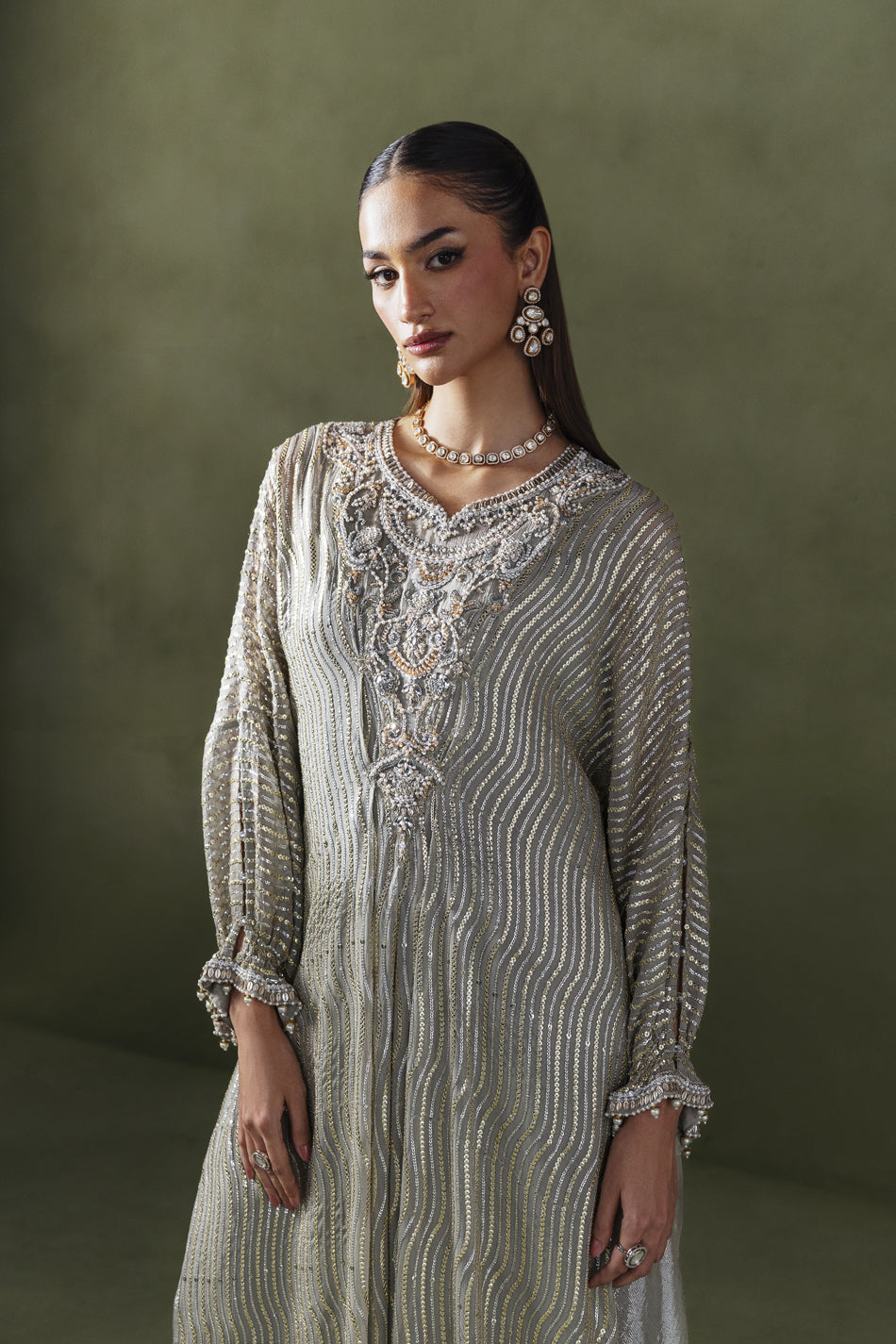 Moonlit Grace (D-09)