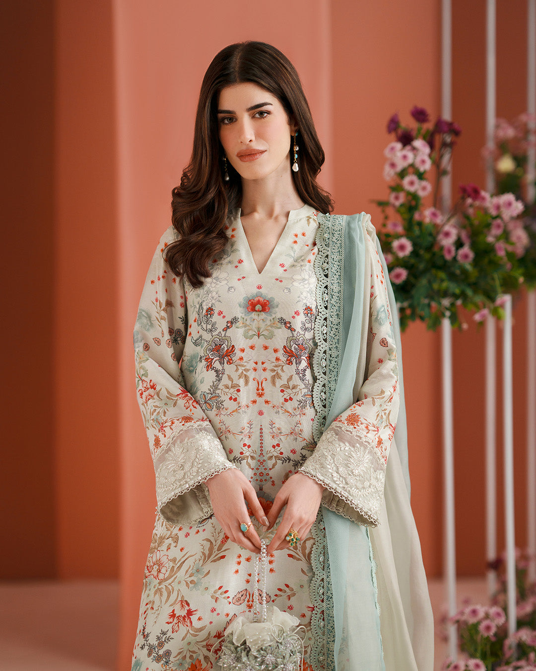 Faiza Saqlain