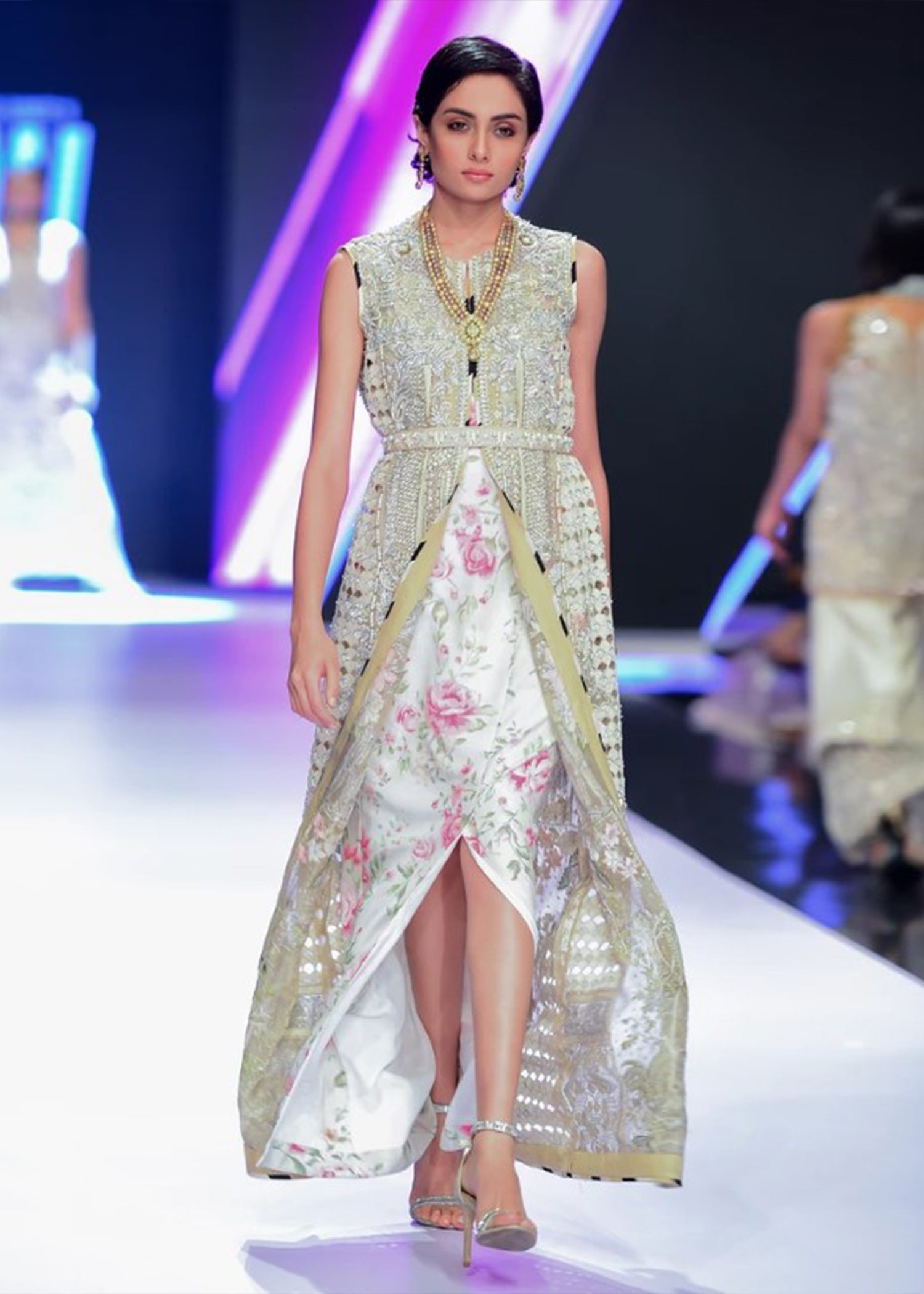 Seril Dupatta