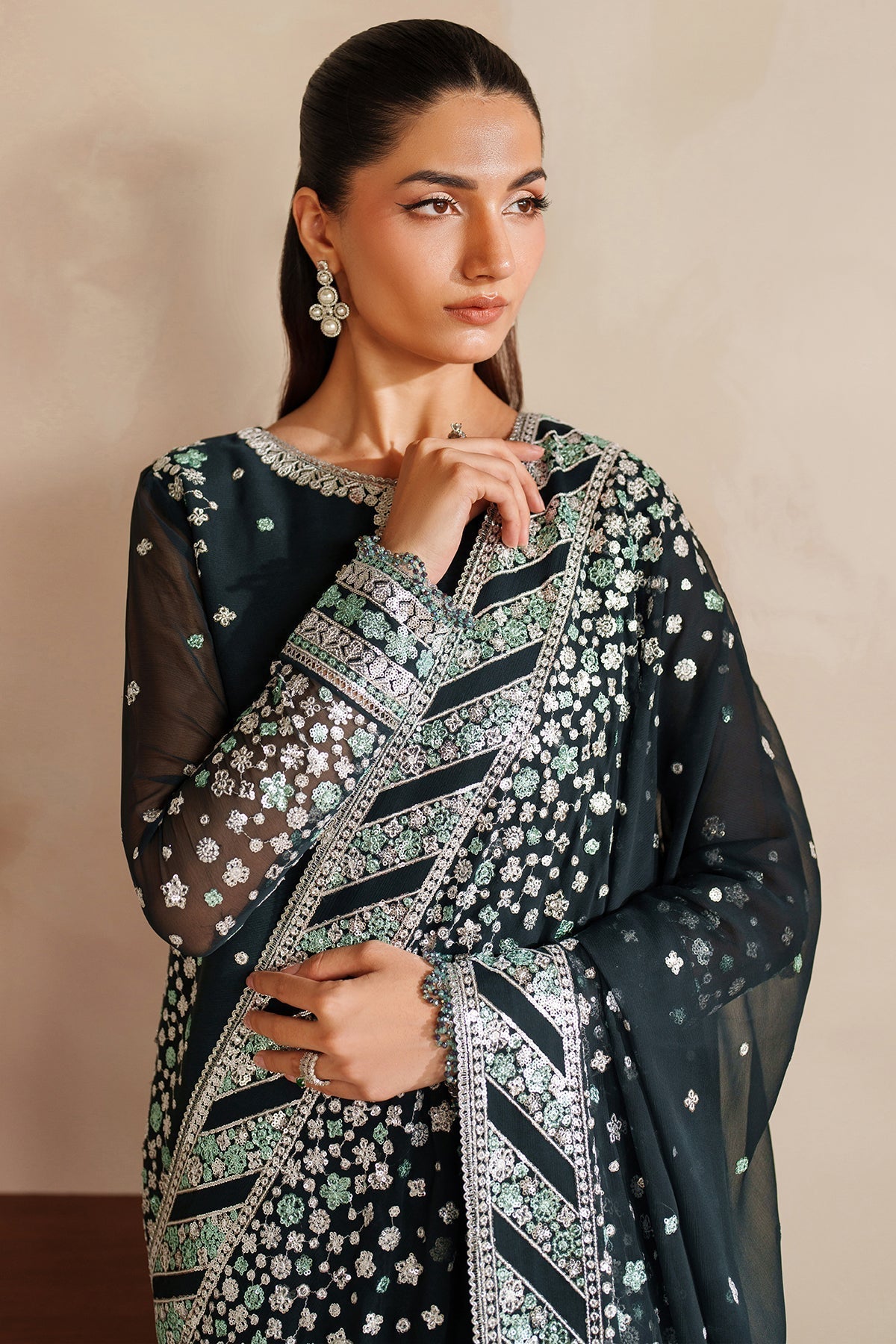 Farasha – Dawn Mist Style