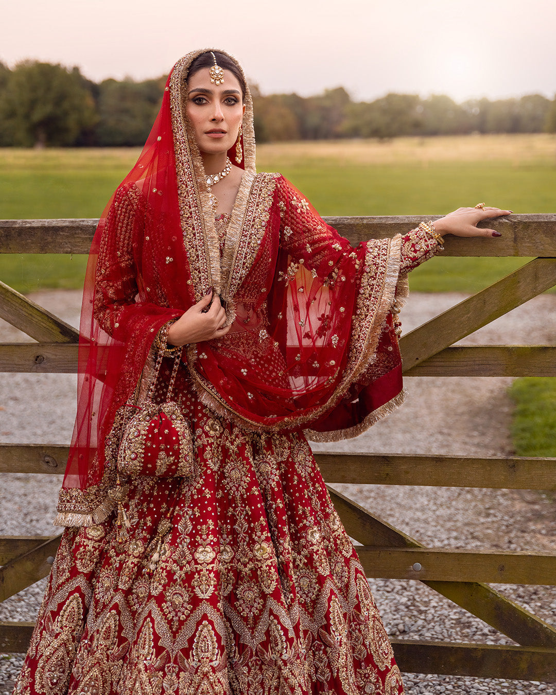 Raeni Style | Made by MAIRAZ