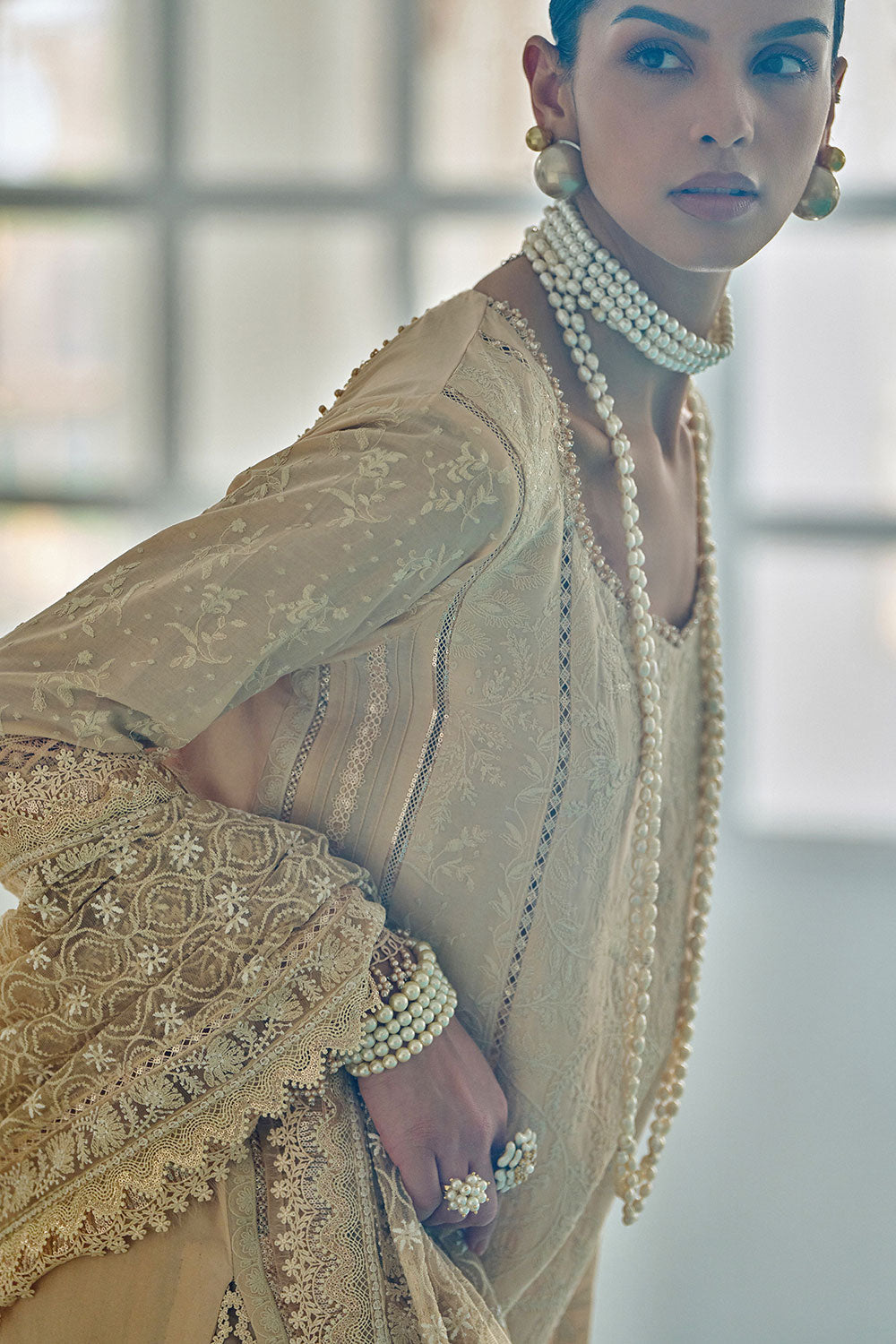 Sobia Nazir – LEE26-3A Style