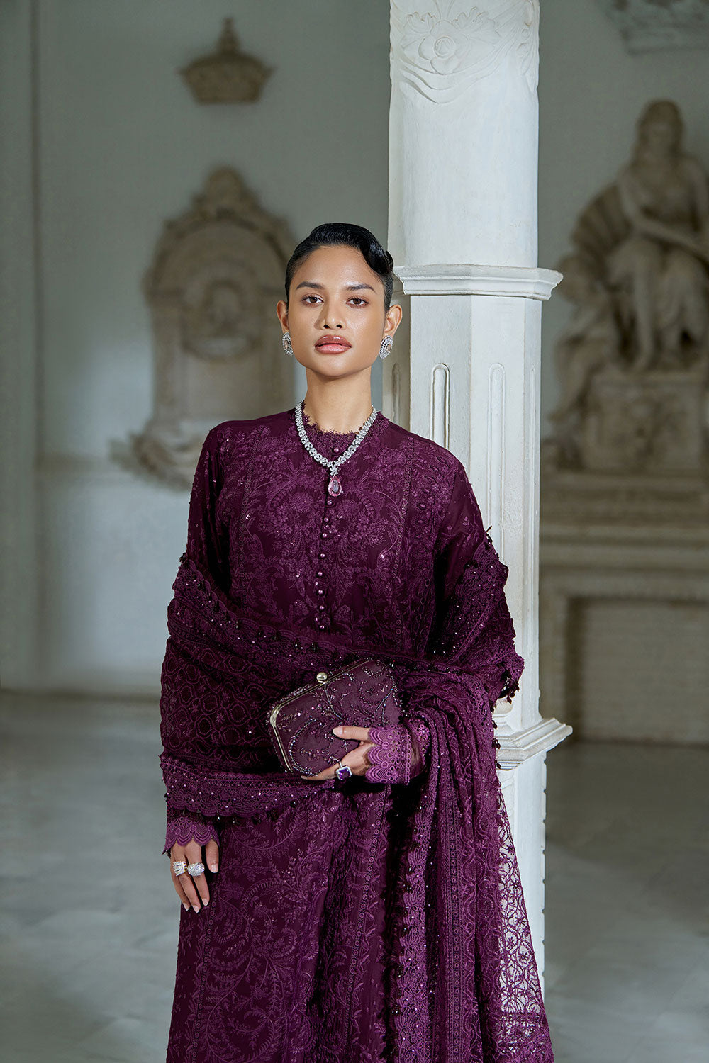 Sobia Nazir – LEE26-3B Style