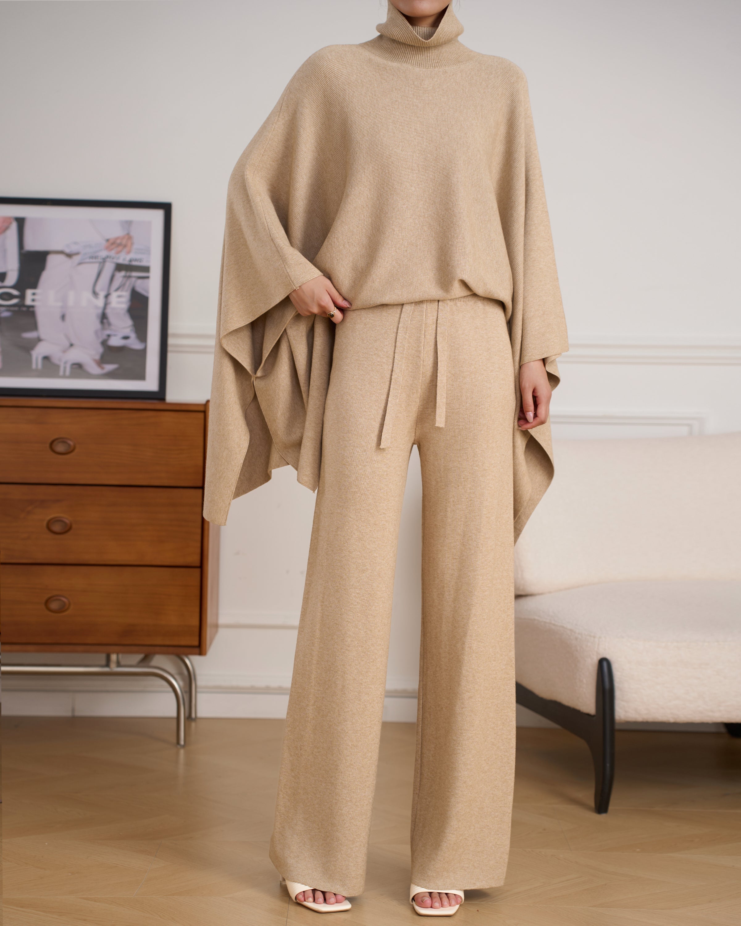 Classic Lily Light Beige Knit Set