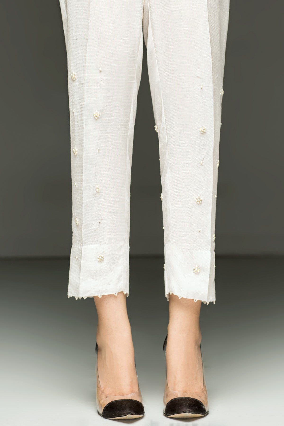 EMBELLISHED GRIP TROUSER 70