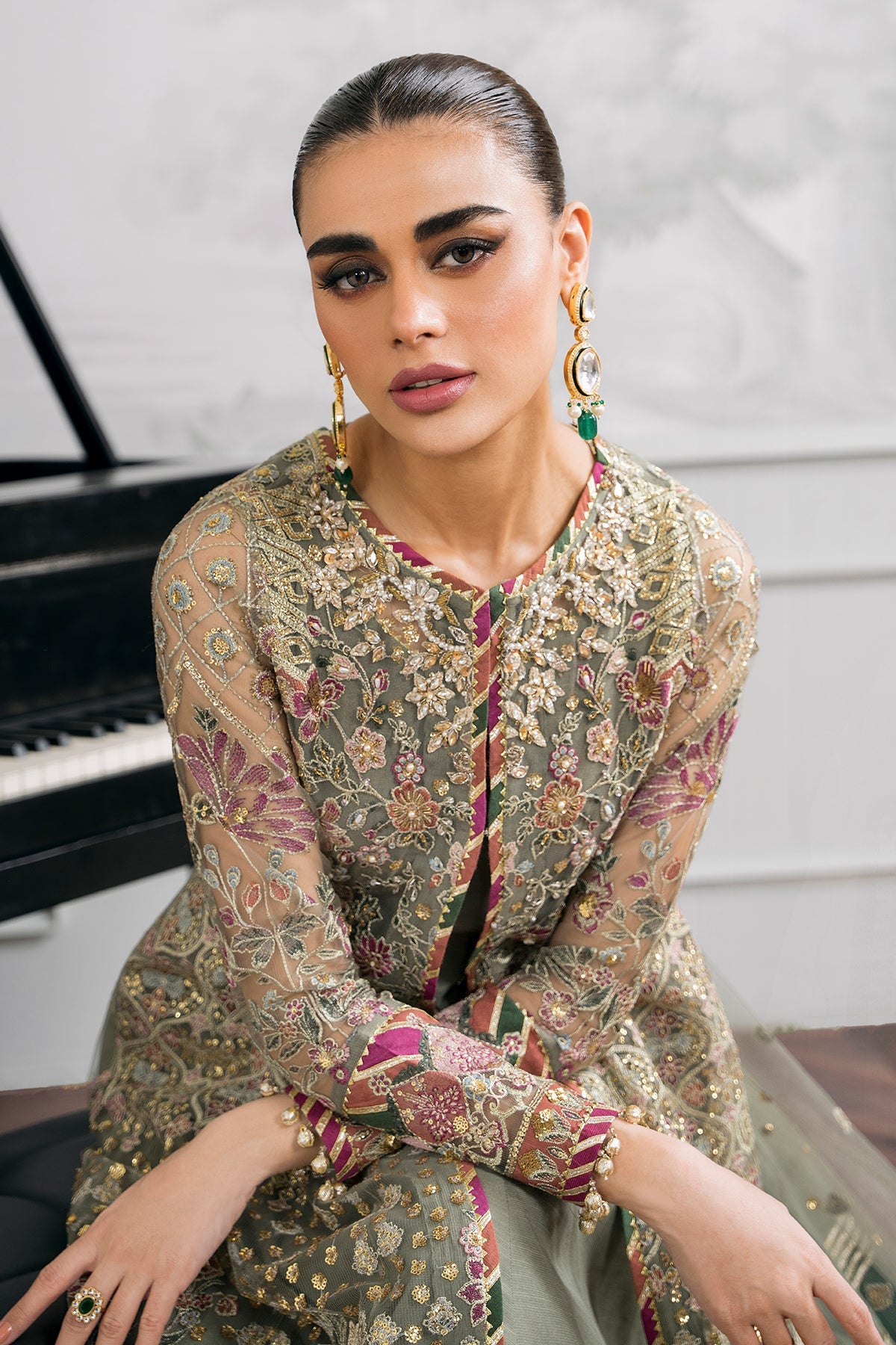 EMBROIDERED NET CH12-02 STITCHED